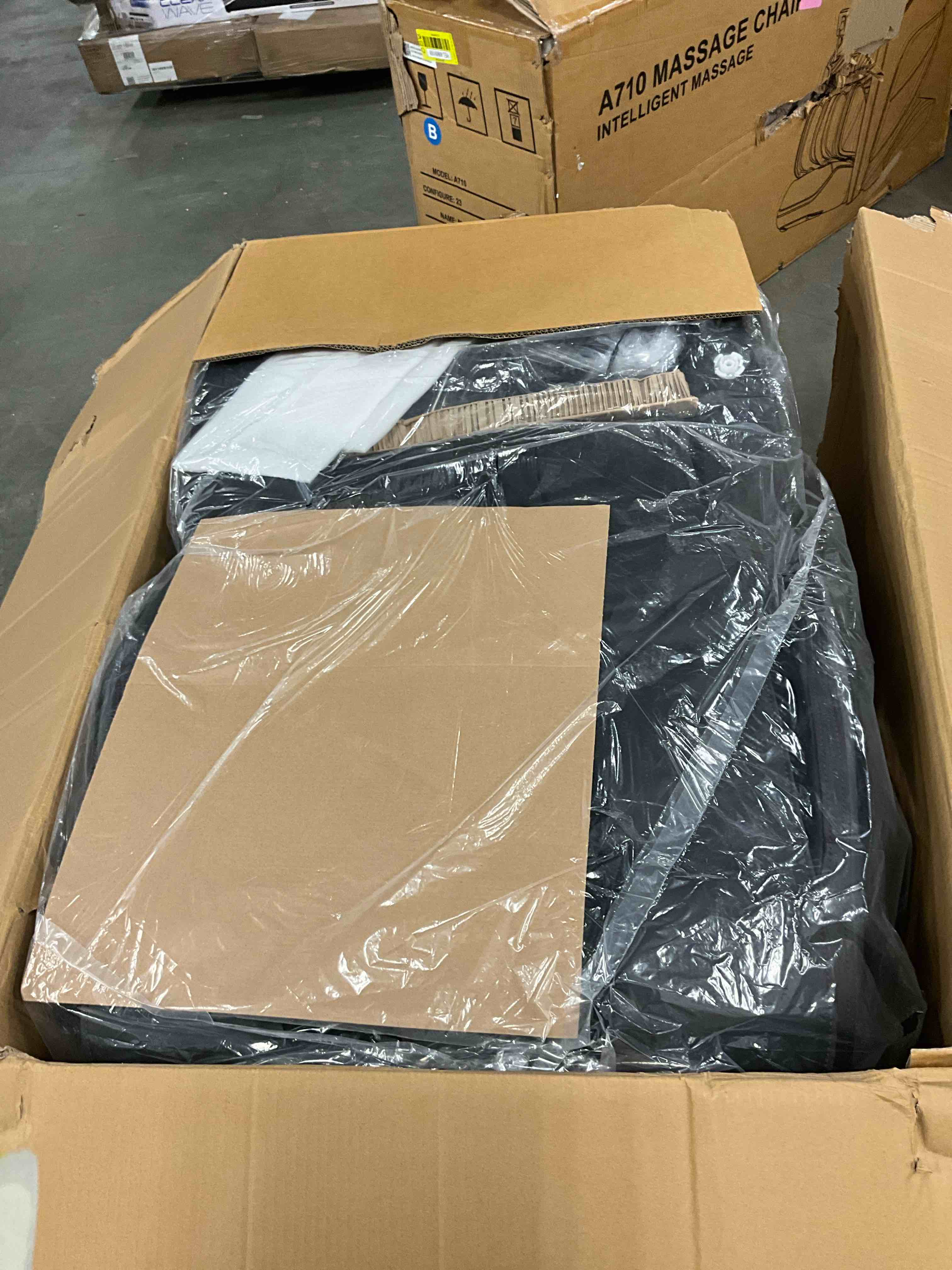 https://s3.amazonaws.com/lotting-images-prod/bidfta/YEL6869166_1739634841409.jpeg