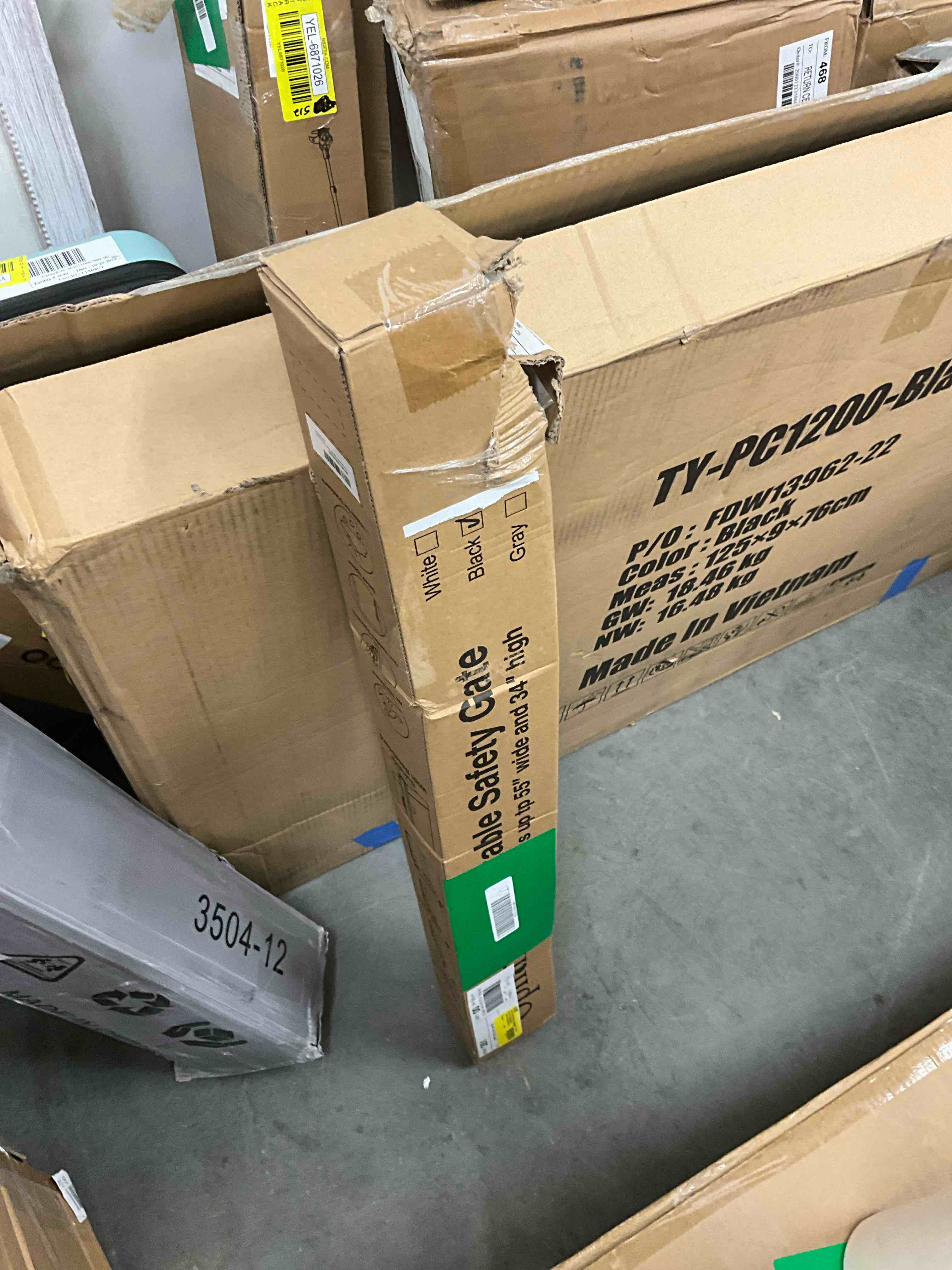 https://s3.amazonaws.com/lotting-images-prod/bidfta/YEL6871029_1730732738315.jpeg