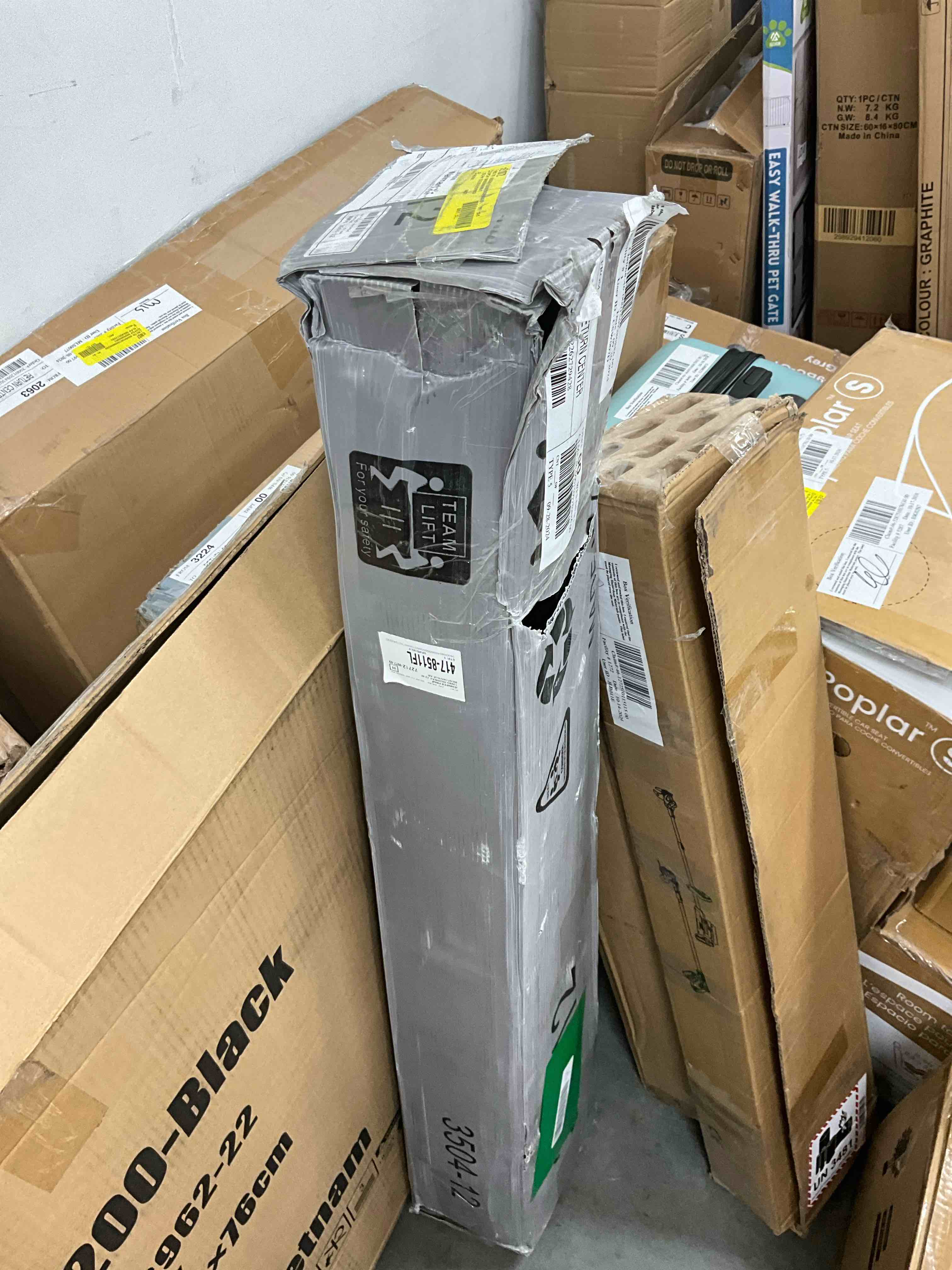 https://s3.amazonaws.com/lotting-images-prod/bidfta/YEL6871034_1730731466117.jpeg