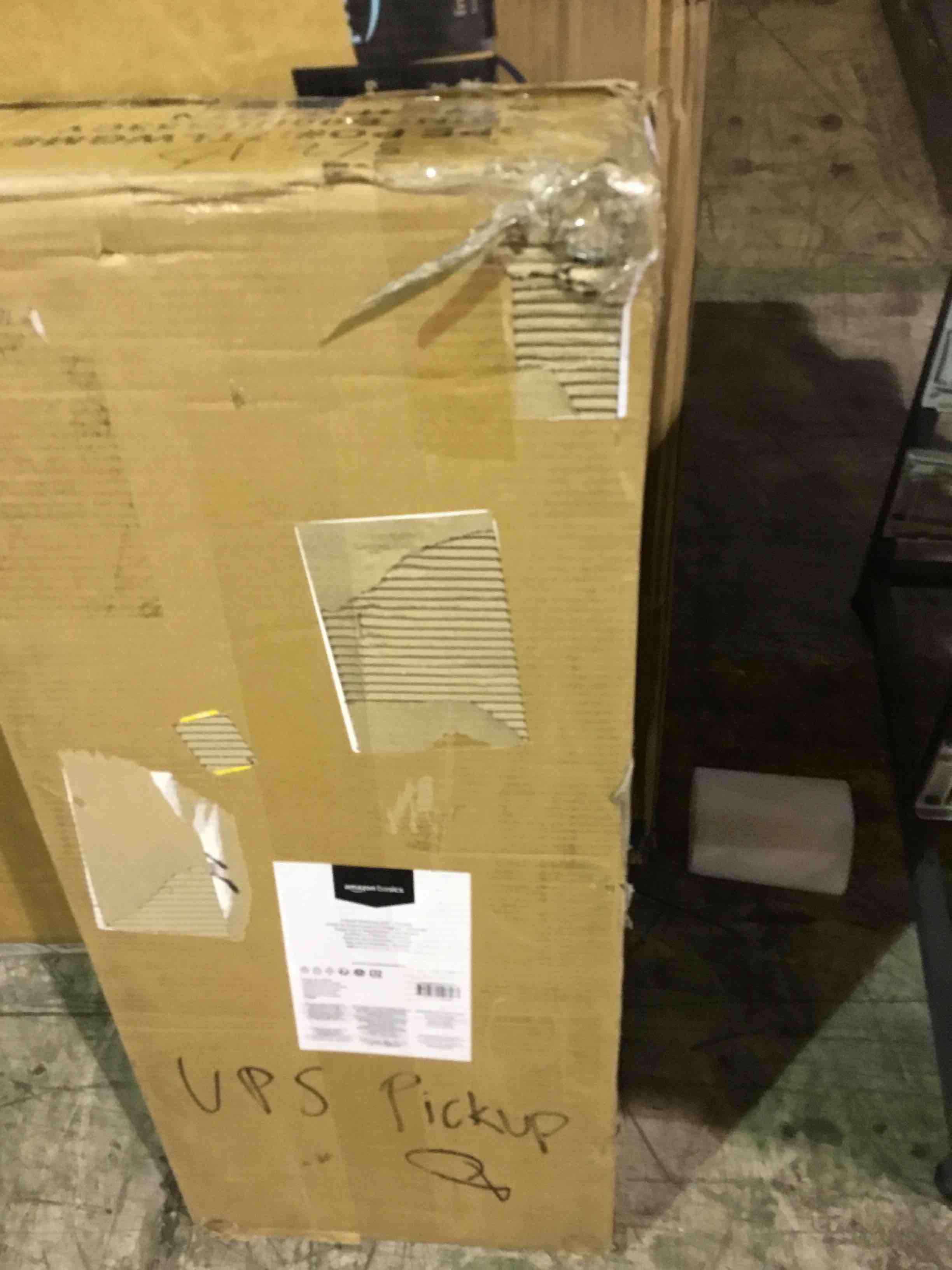 https://s3.amazonaws.com/lotting-images-prod/bidfta/YLW3014361_1662730503291.jpeg