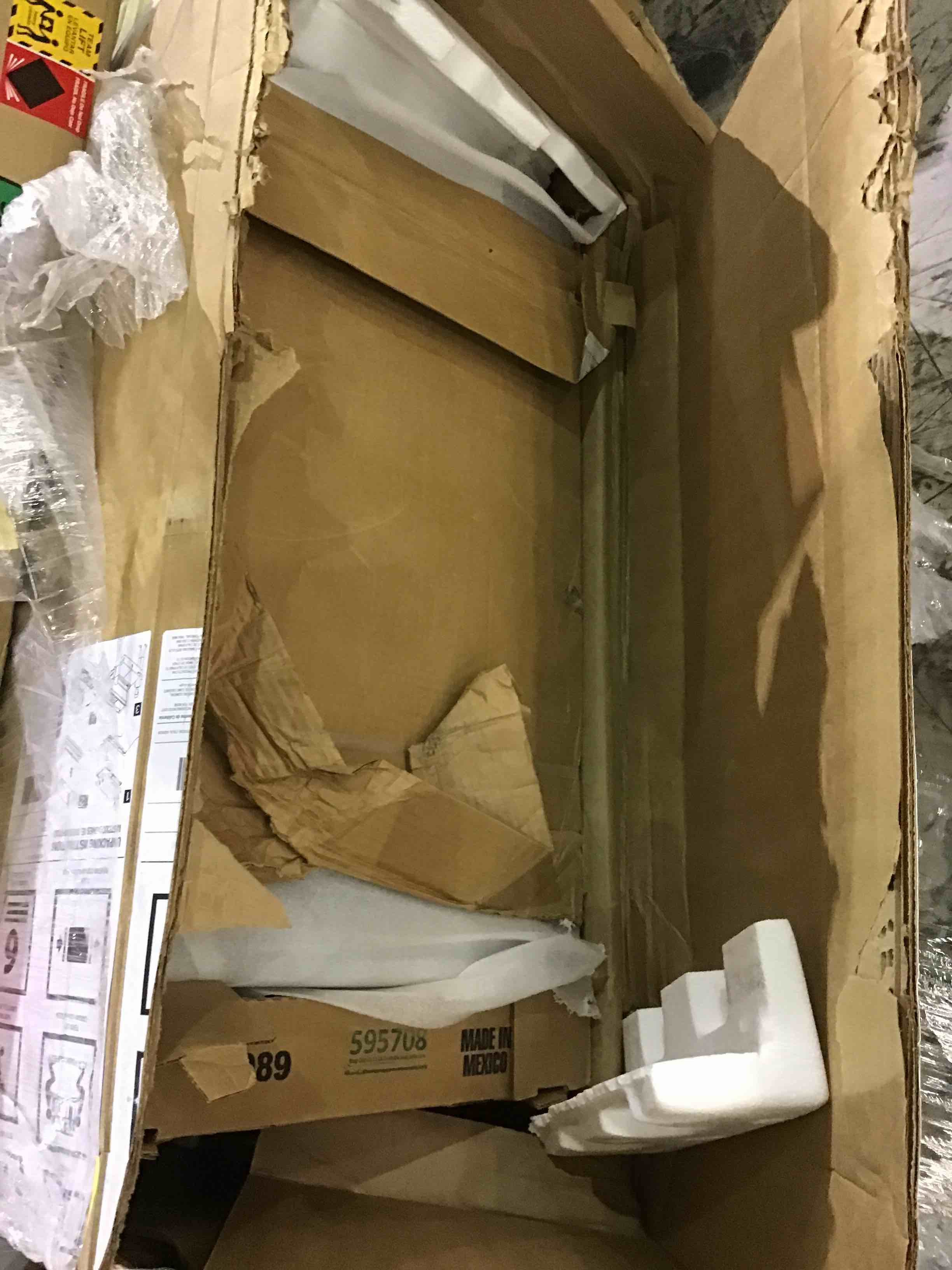 https://s3.amazonaws.com/lotting-images-prod/bidfta/YLW3018526_1659015186608.jpeg