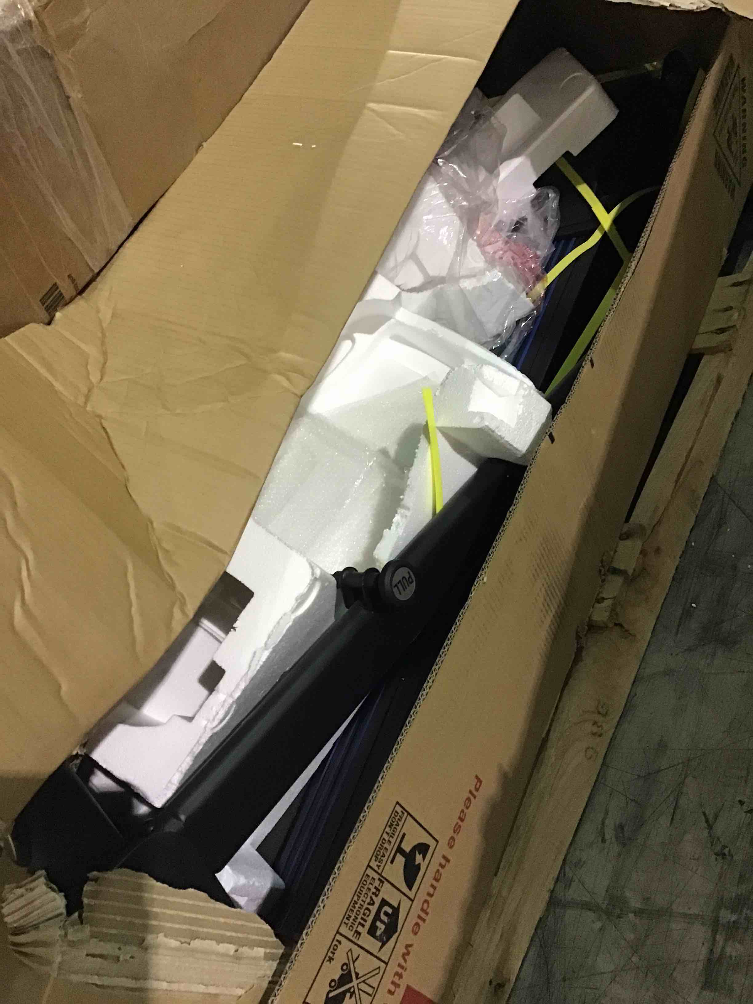 https://s3.amazonaws.com/lotting-images-prod/bidfta/YLW3018539_1659018719970.jpeg