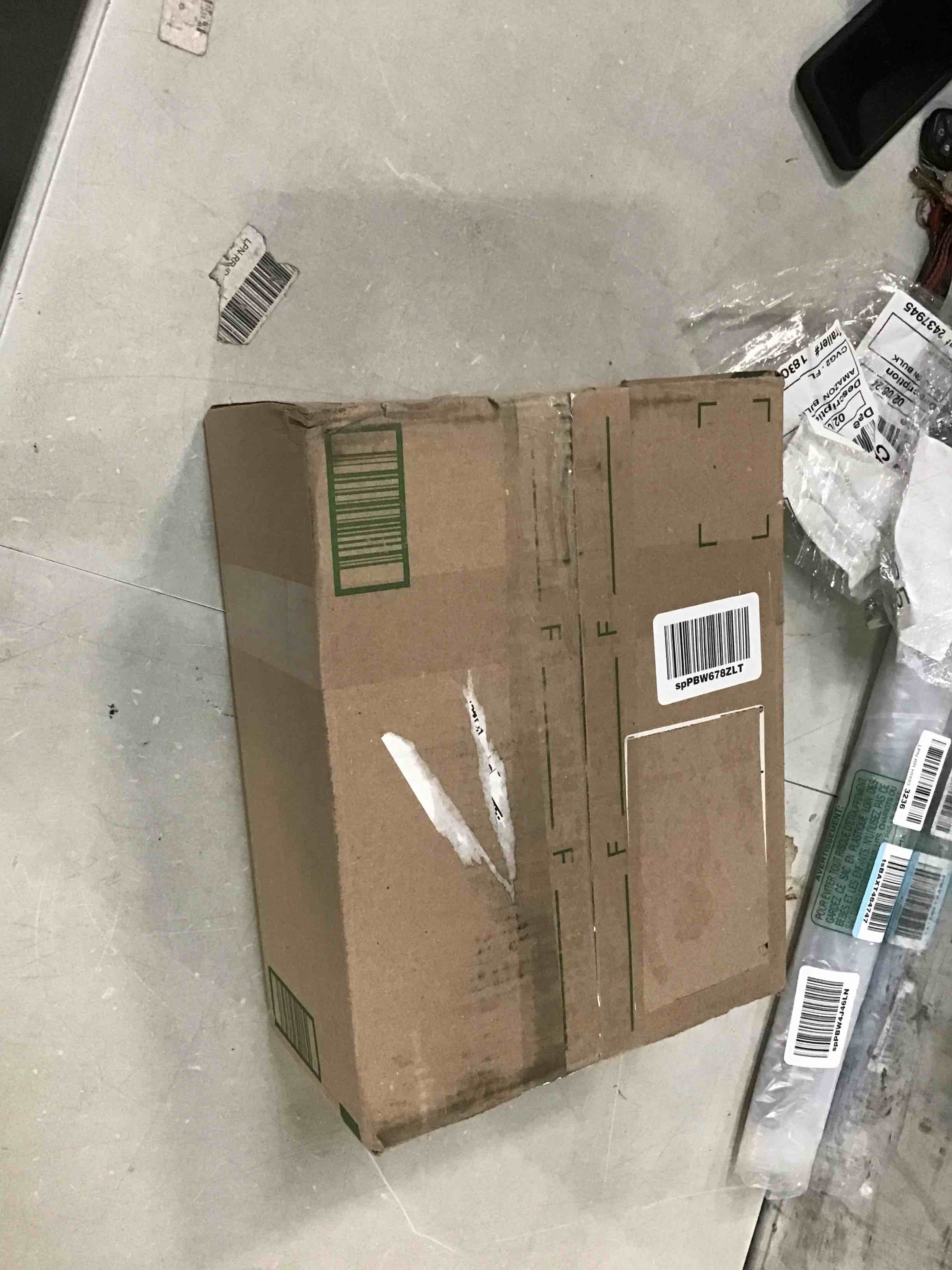 https://s3.amazonaws.com/lotting-images-prod/bidfta/ZRR_1707497297617.jpeg