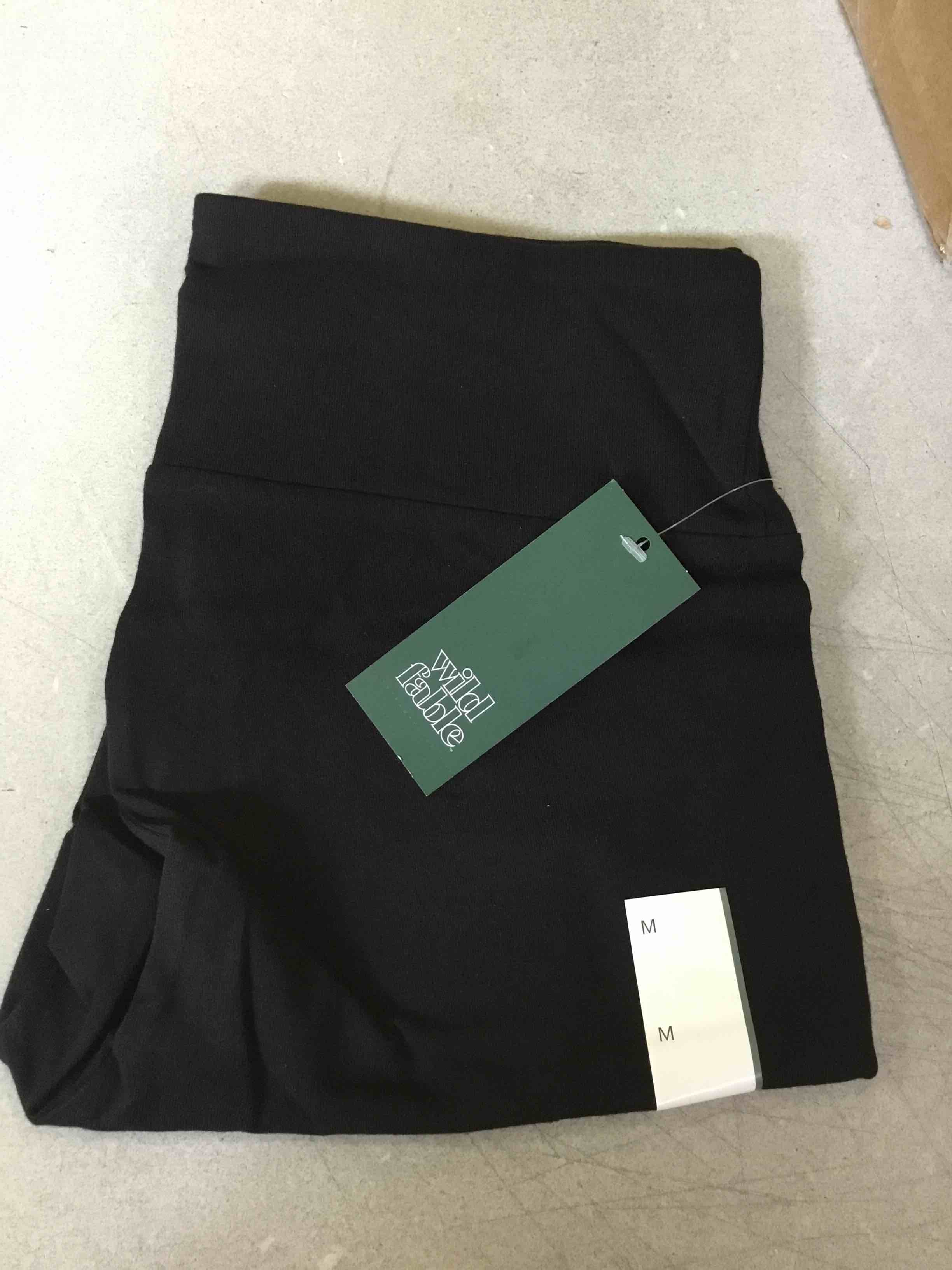 https://s3.amazonaws.com/lotting-images-prod/bidfta/_1658502134597.jpeg