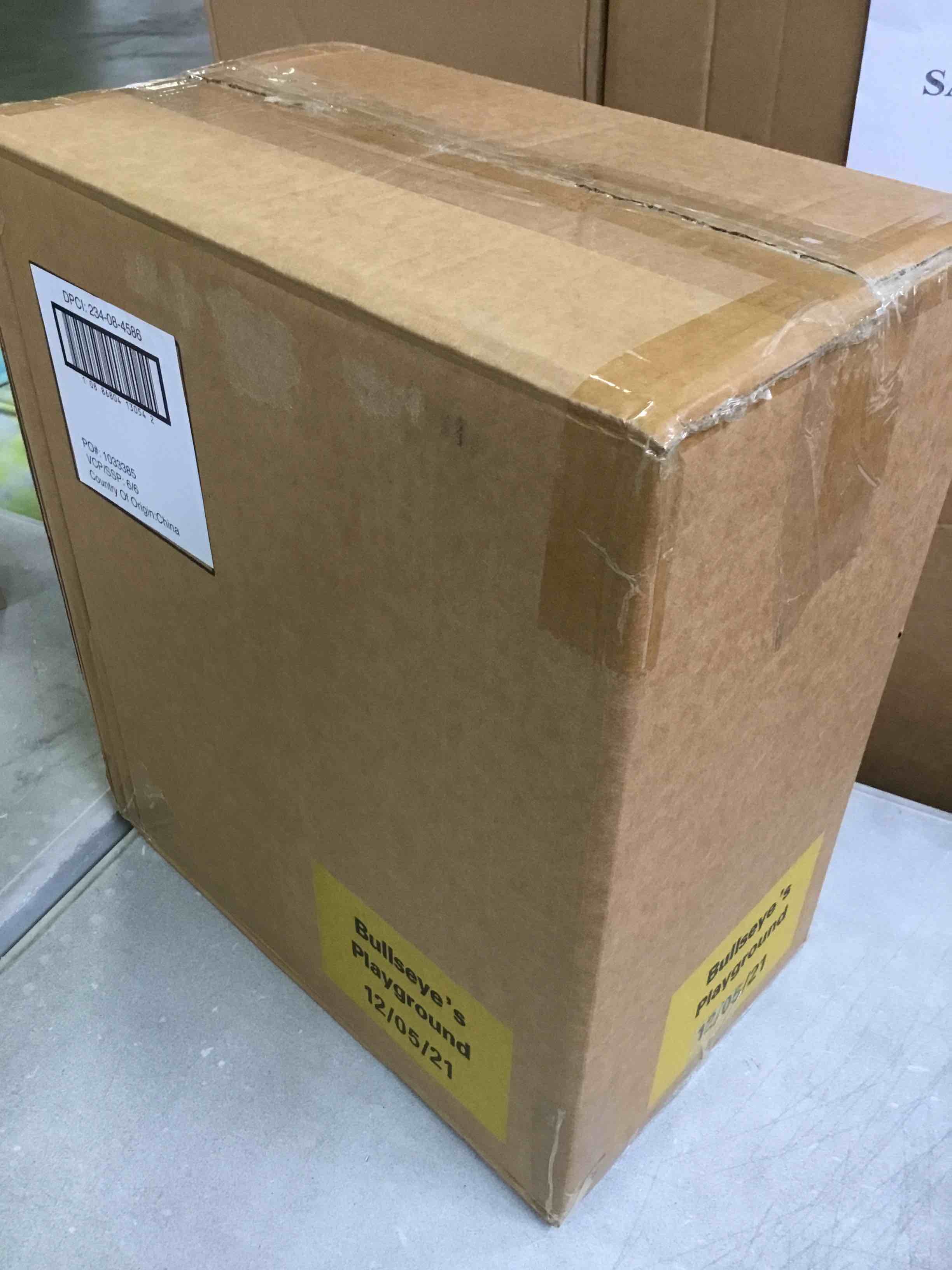 https://s3.amazonaws.com/lotting-images-prod/bidfta/_1659720615827.jpeg