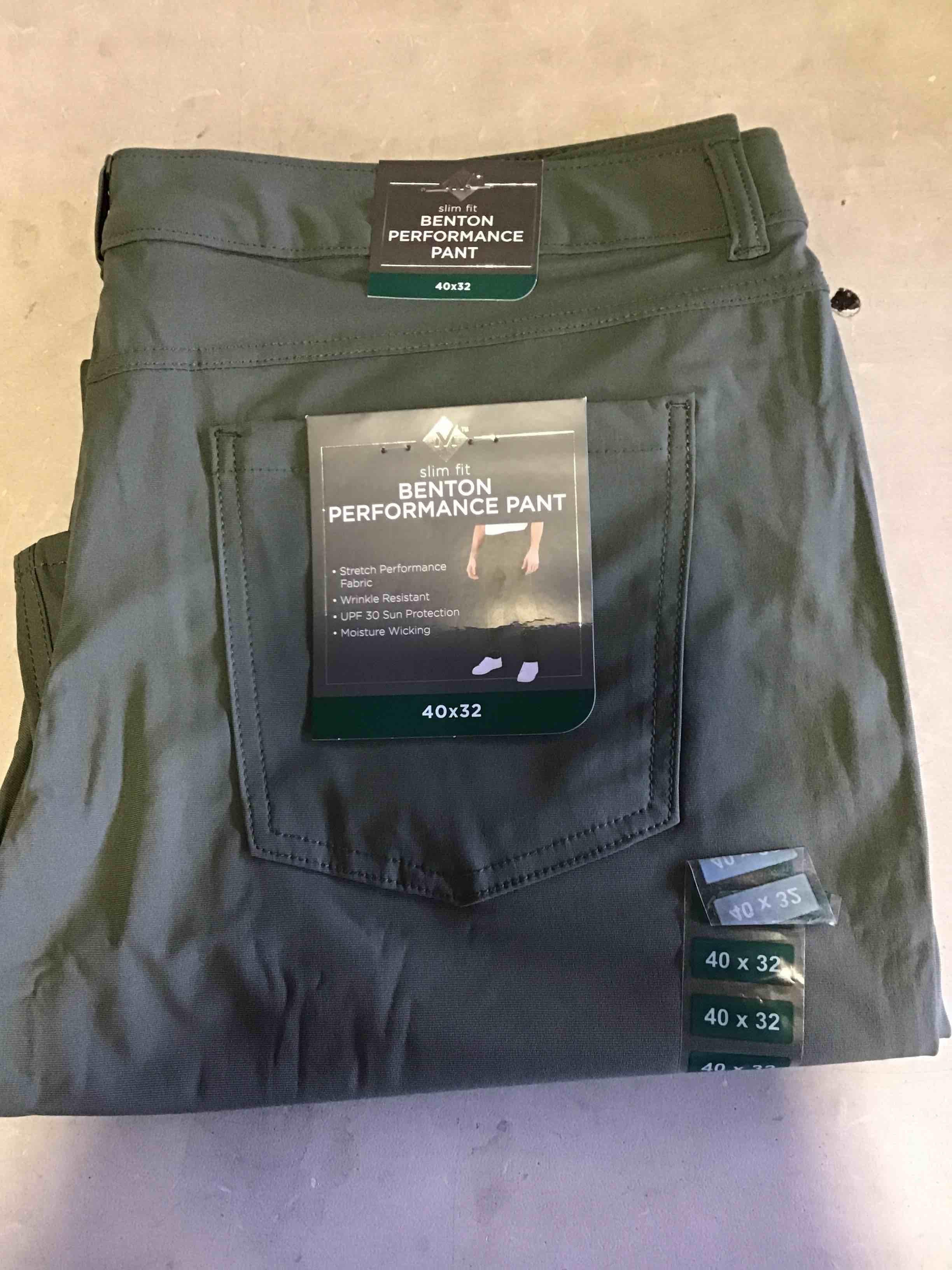 https://s3.amazonaws.com/lotting-images-prod/bidfta/_1680550973044.jpeg
