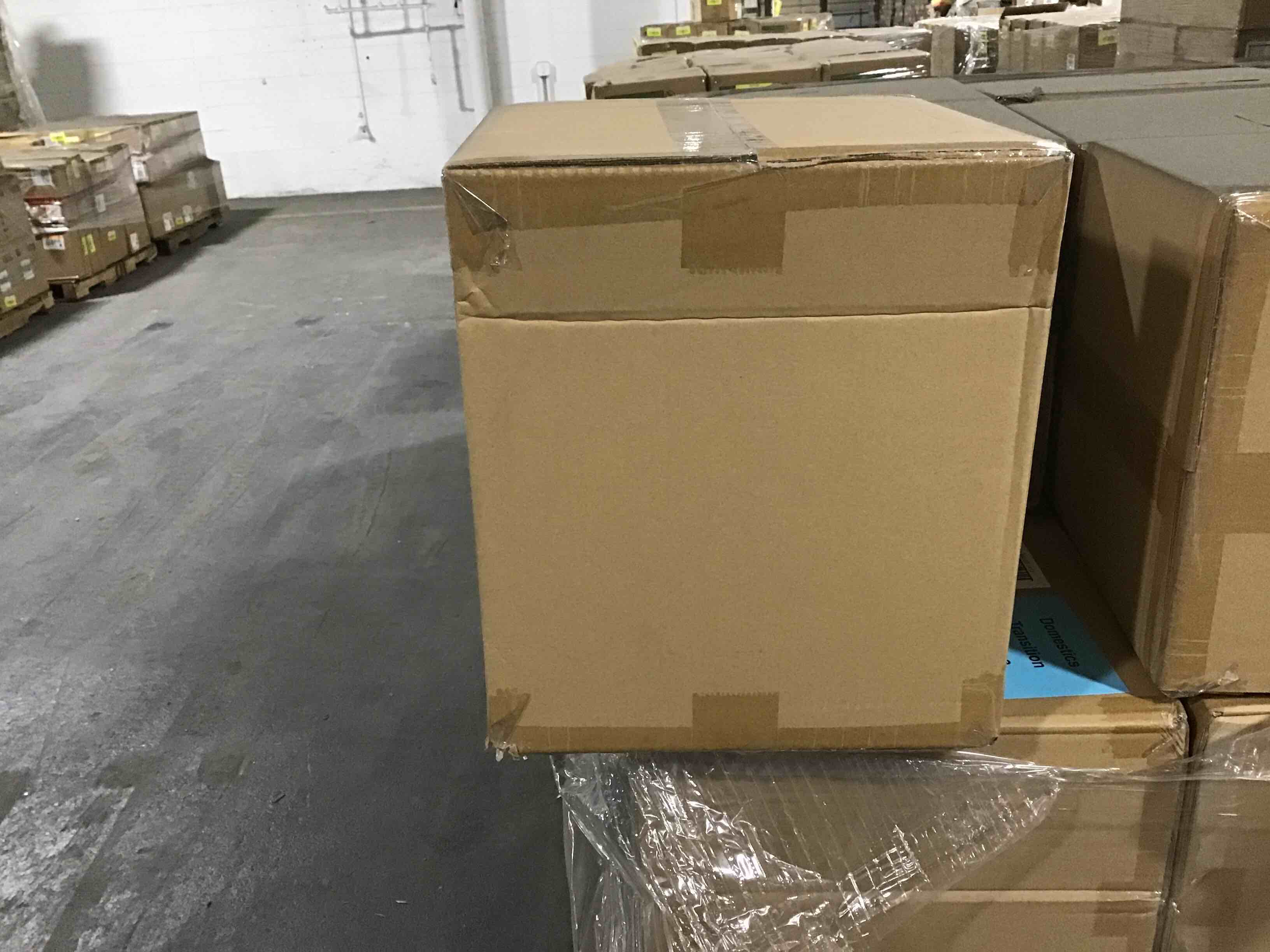 https://s3.amazonaws.com/lotting-images-prod/bidfta/_1683045425711.jpeg