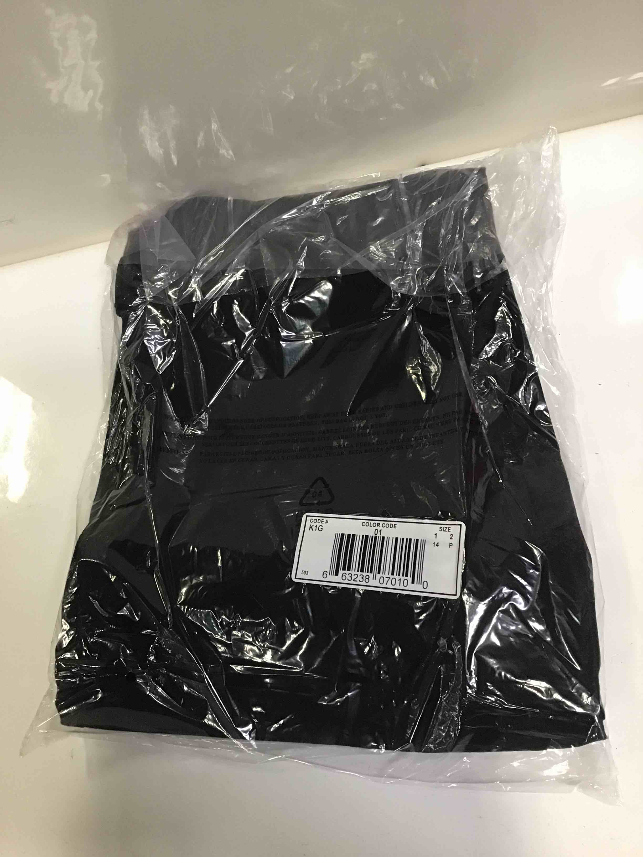 https://s3.amazonaws.com/lotting-images-prod/bidfta/_1685462638973.jpeg