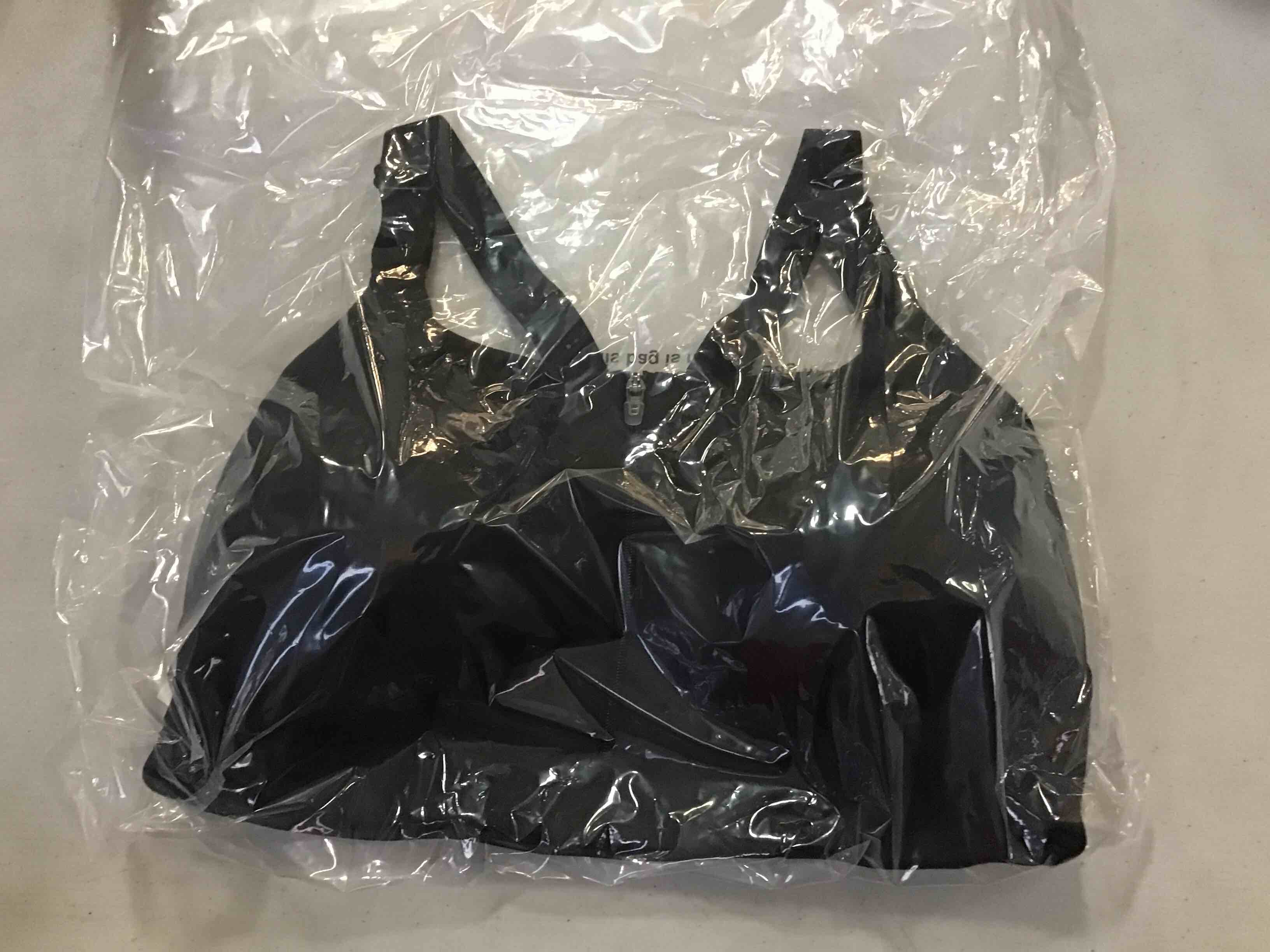 https://s3.amazonaws.com/lotting-images-prod/bidfta/_1685530214308.jpeg