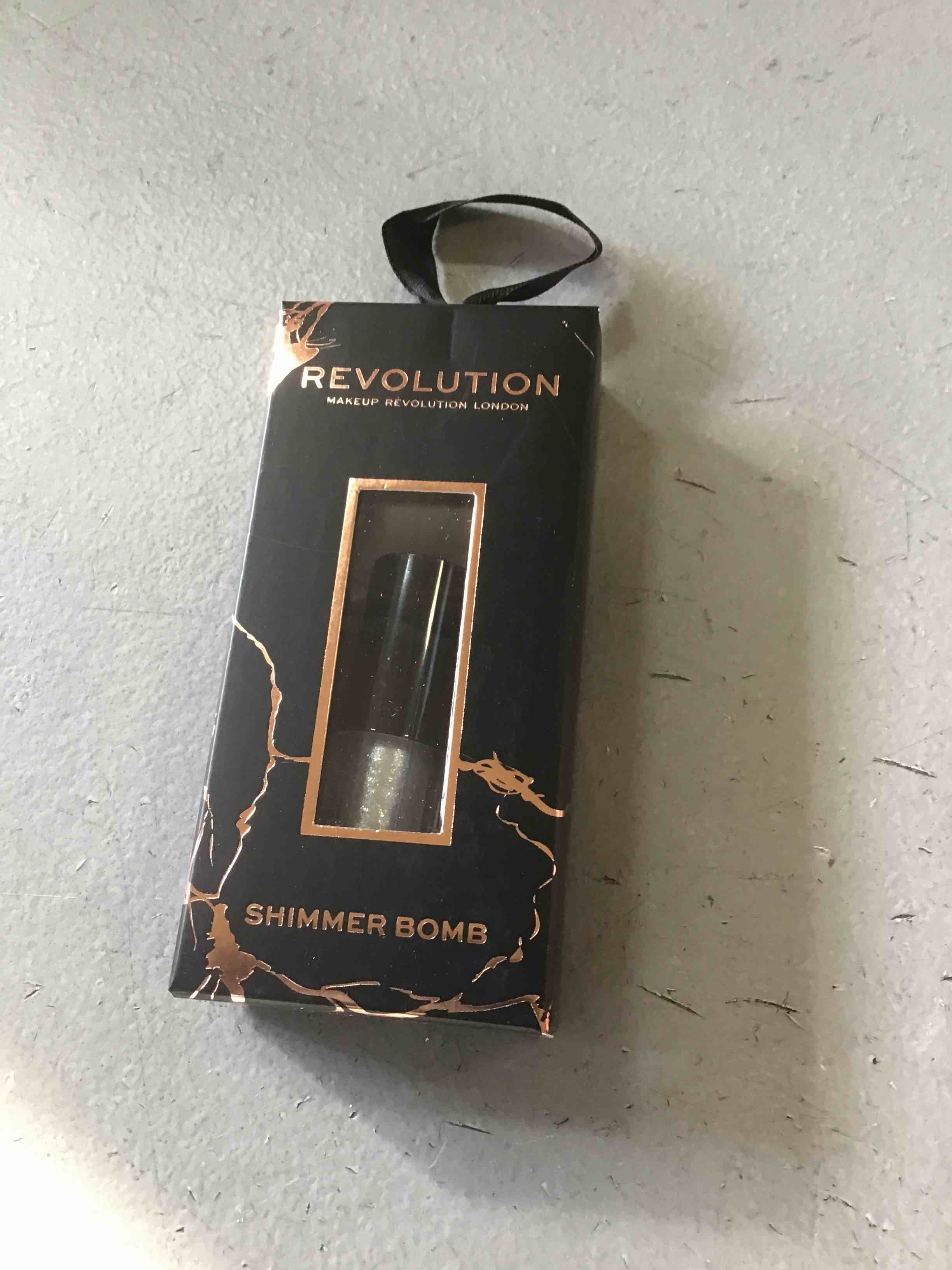 https://s3.amazonaws.com/lotting-images-prod/bidfta/_1685537070833.jpeg