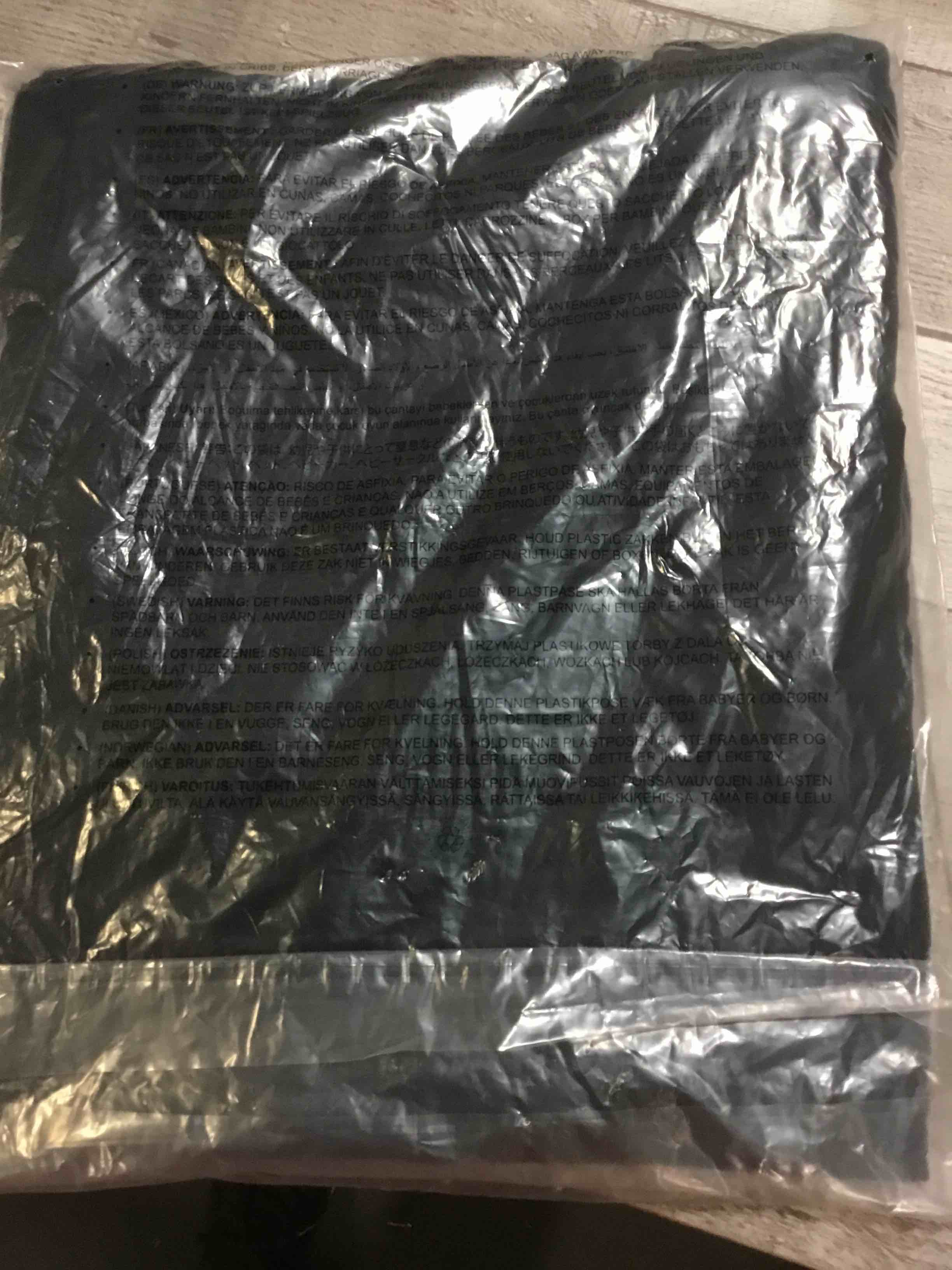 https://s3.amazonaws.com/lotting-images-prod/bidfta/_1685640155710.jpeg