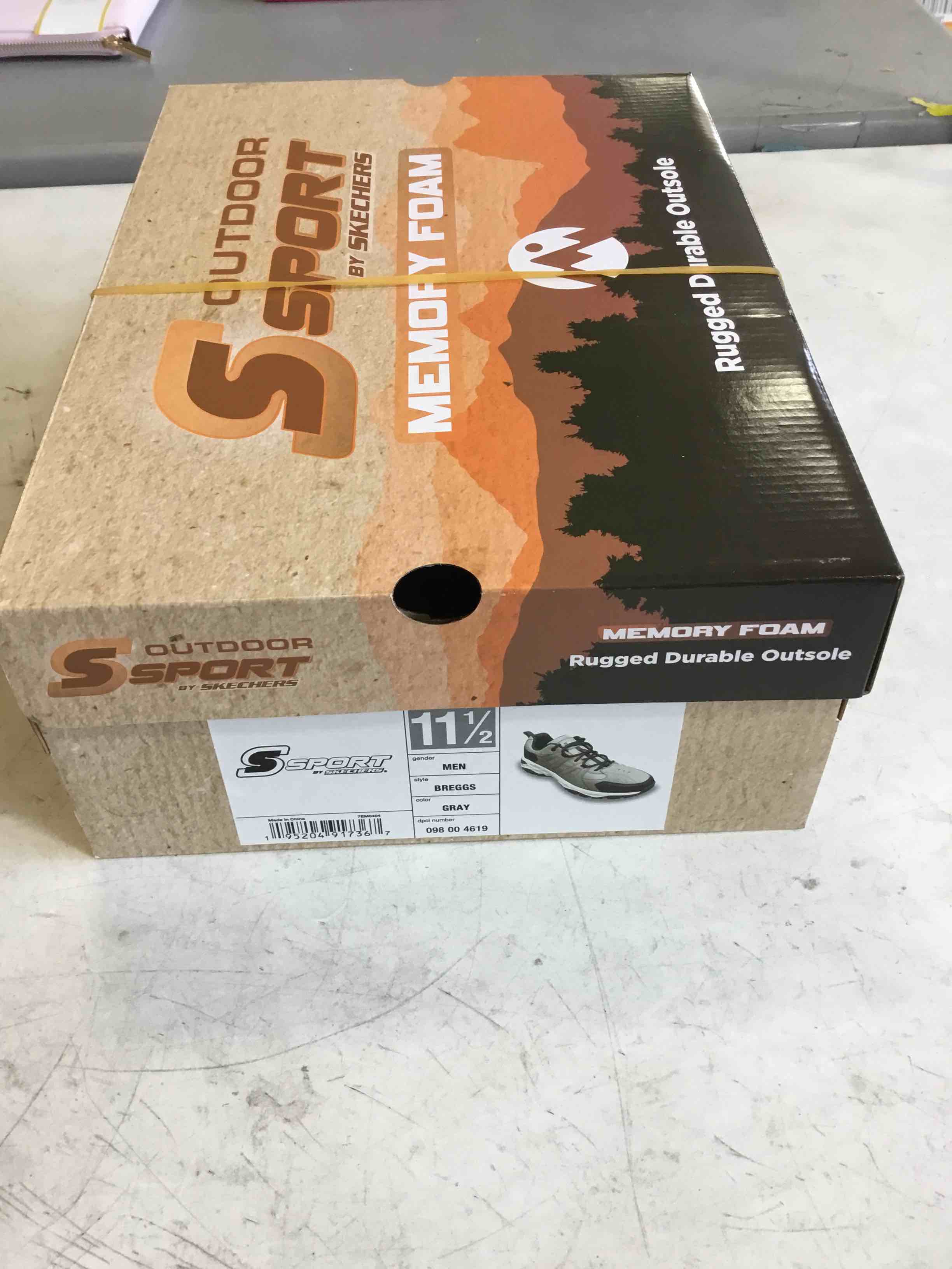 https://s3.amazonaws.com/lotting-images-prod/bidfta/_1685716387239.jpeg