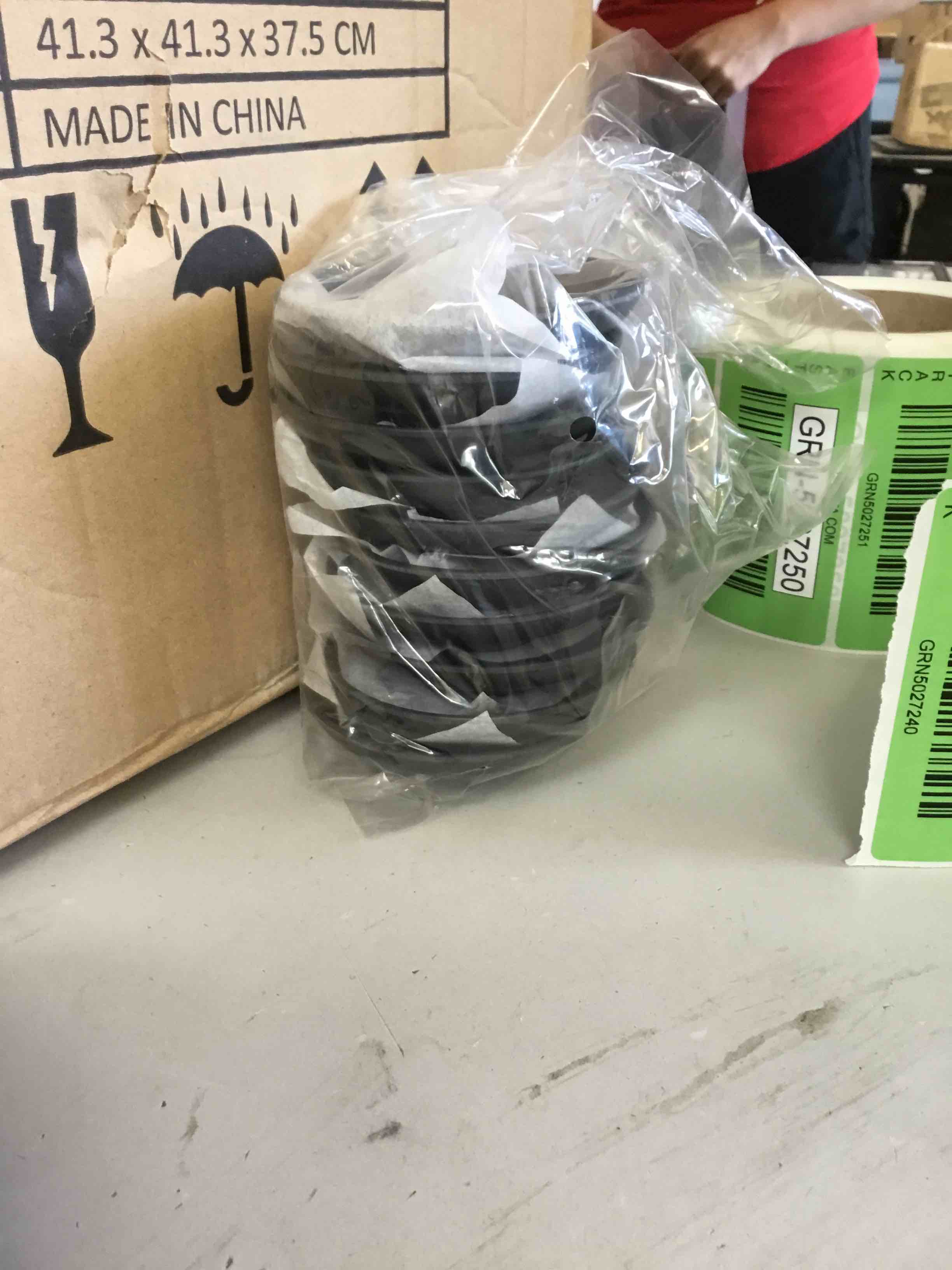 https://s3.amazonaws.com/lotting-images-prod/bidfta/_1685722792595.jpeg