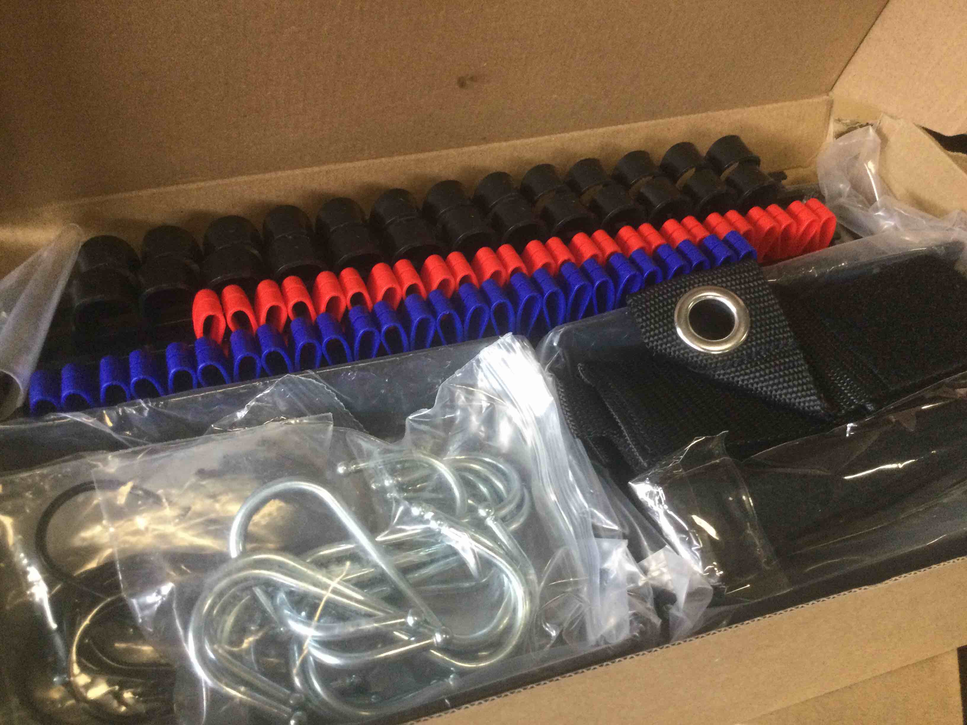 https://s3.amazonaws.com/lotting-images-prod/bidfta/_1686063043878.jpeg