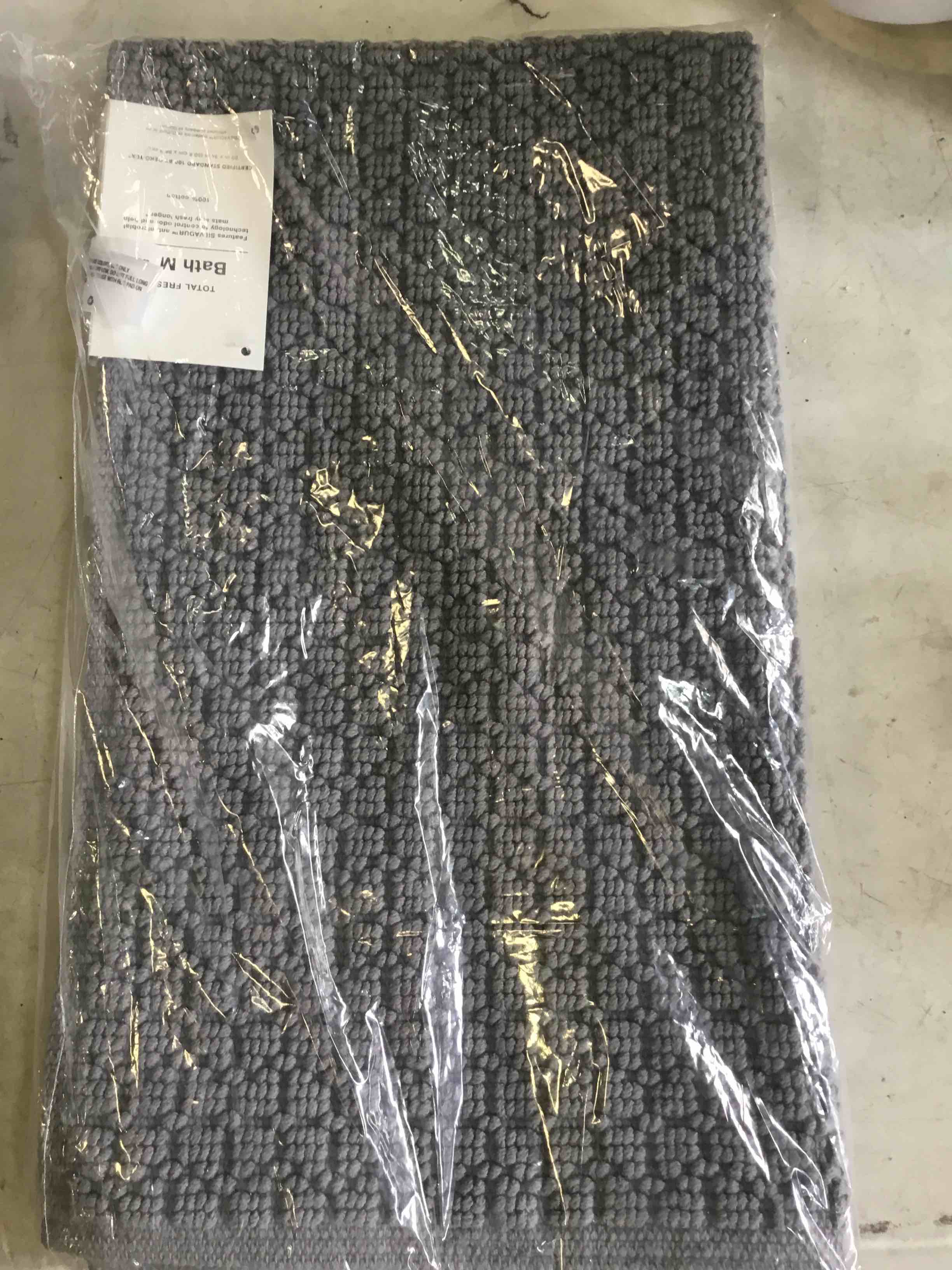 https://s3.amazonaws.com/lotting-images-prod/bidfta/_1686575853367.jpeg