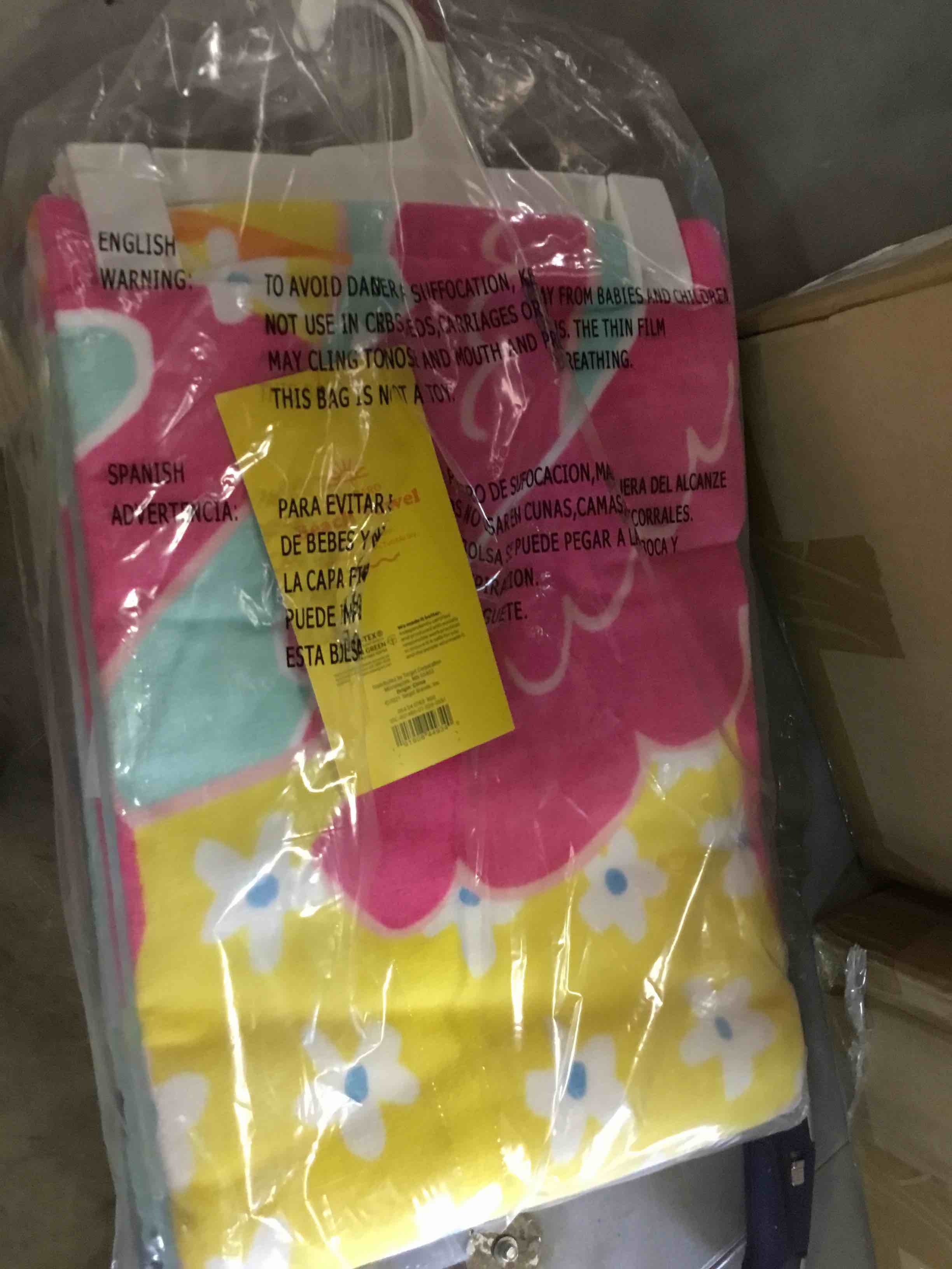 https://s3.amazonaws.com/lotting-images-prod/bidfta/_1687194660865.jpeg