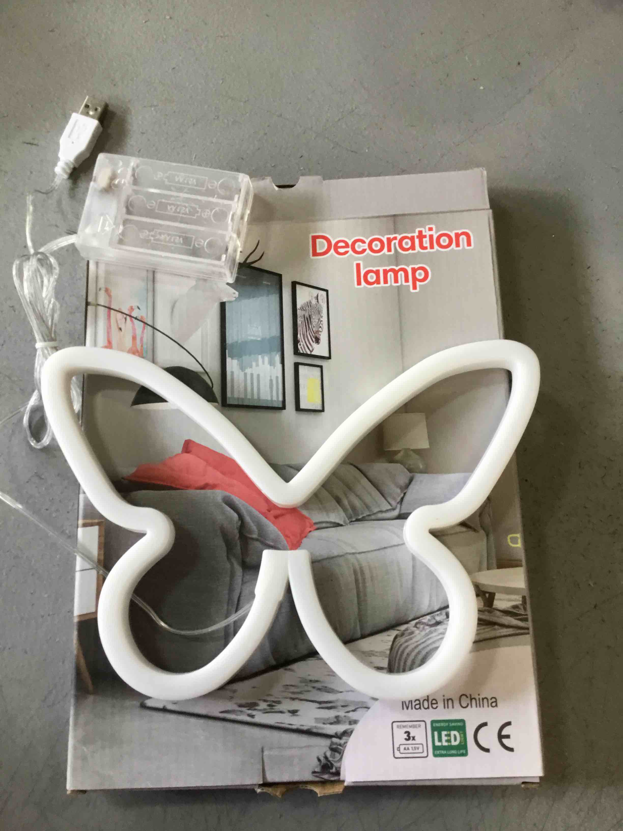 https://s3.amazonaws.com/lotting-images-prod/bidfta/_1687271346815.jpeg