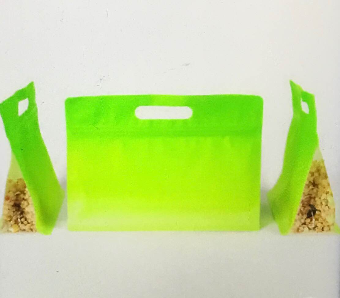 Bags And Bows Vinyl Party Favor Bags, 10 Count