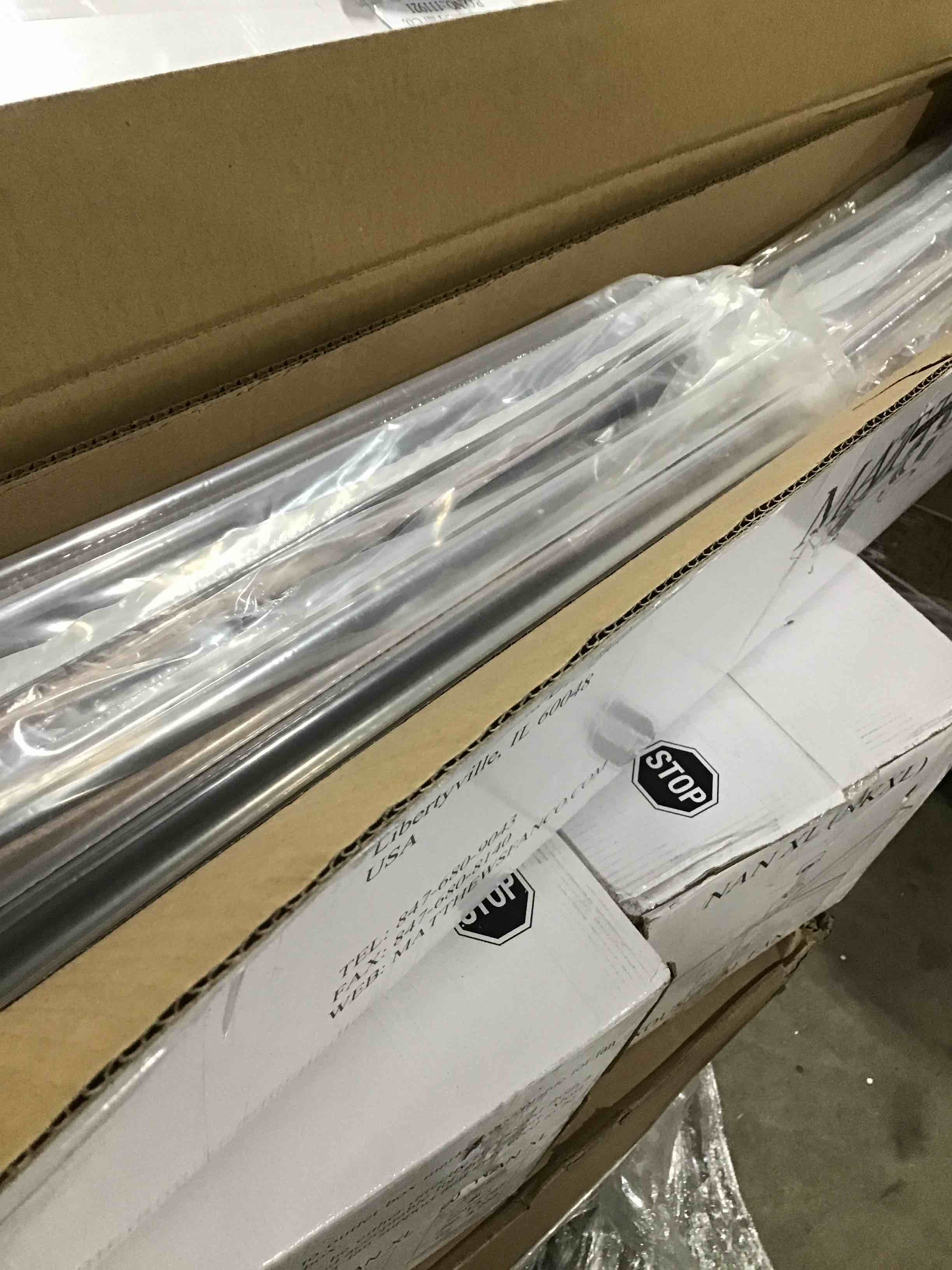 https://s3.amazonaws.com/lotting-images-prod/bidfta/_1687454412294.jpeg