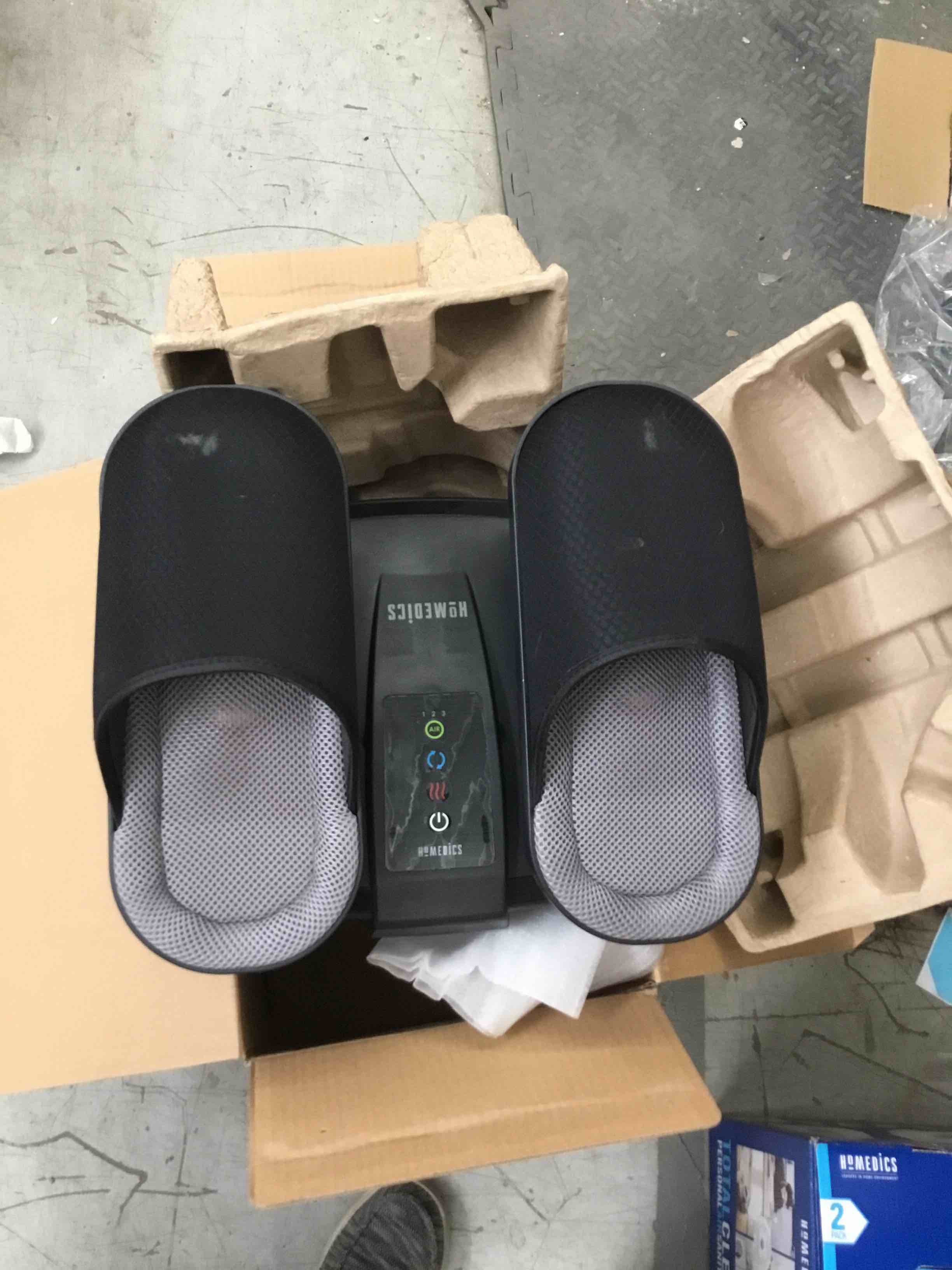 https://s3.amazonaws.com/lotting-images-prod/bidfta/_1687805164522.jpeg