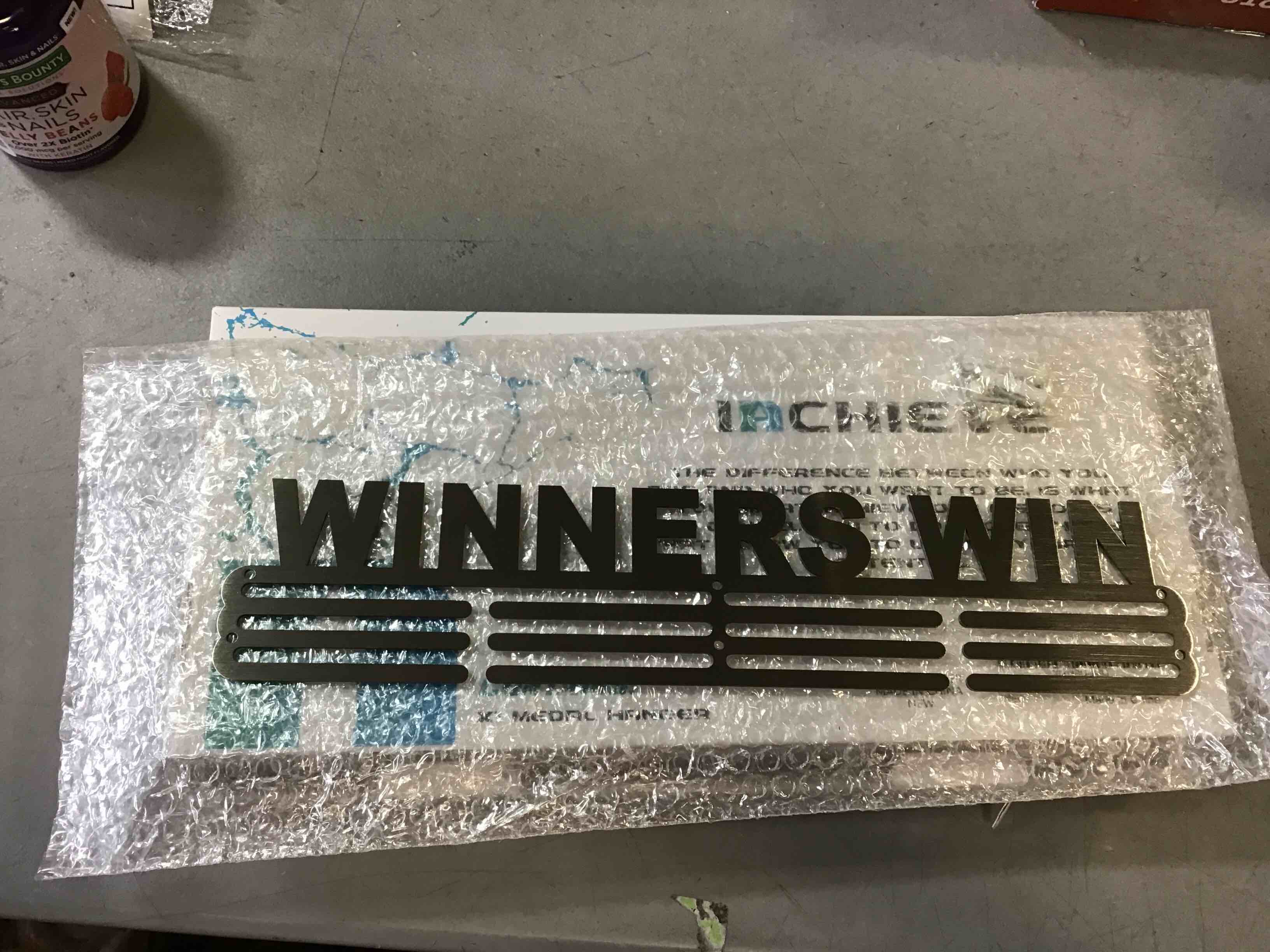 https://s3.amazonaws.com/lotting-images-prod/bidfta/_1687882926262.jpeg