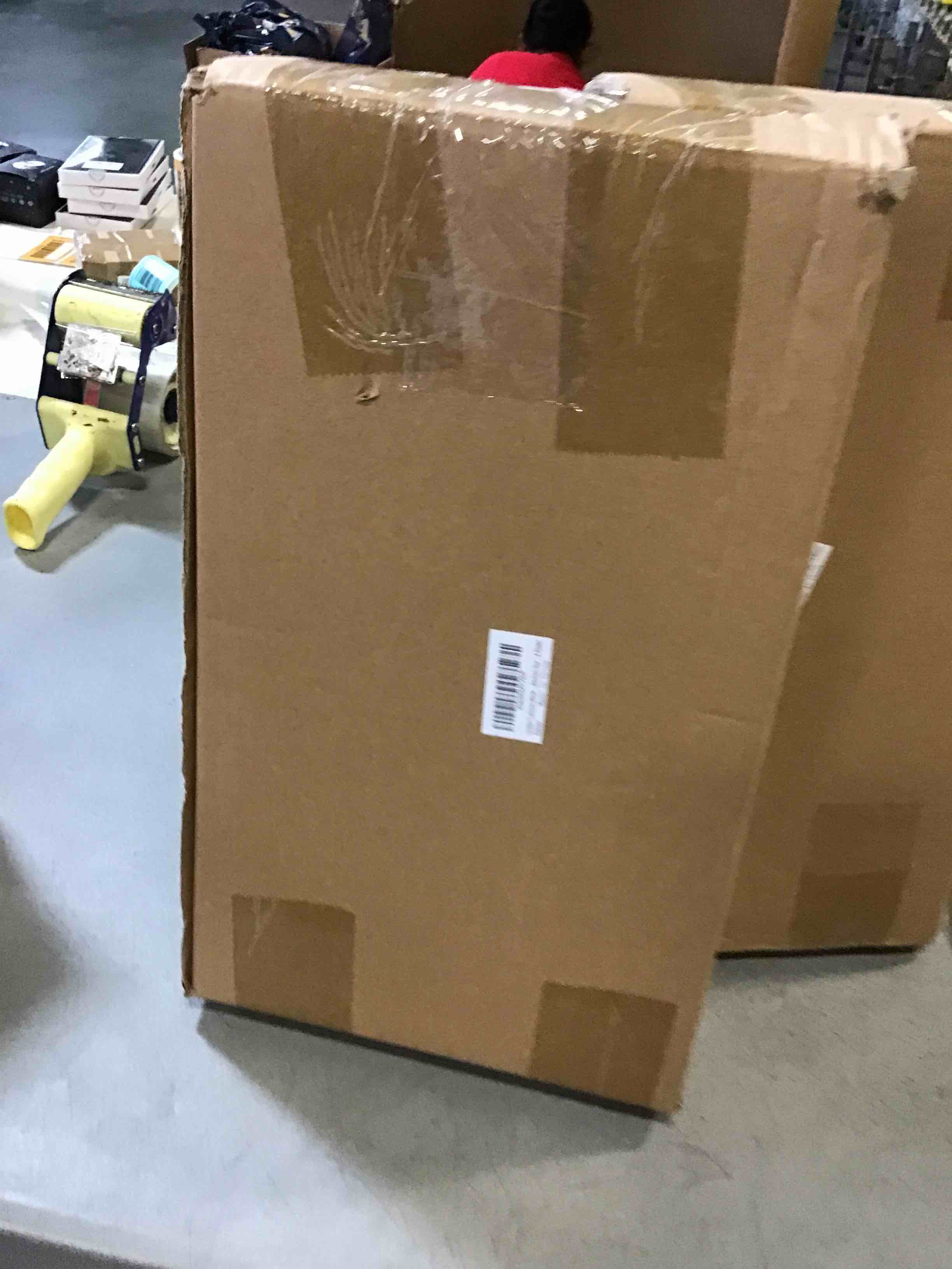 https://s3.amazonaws.com/lotting-images-prod/bidfta/_1689770005639.jpeg