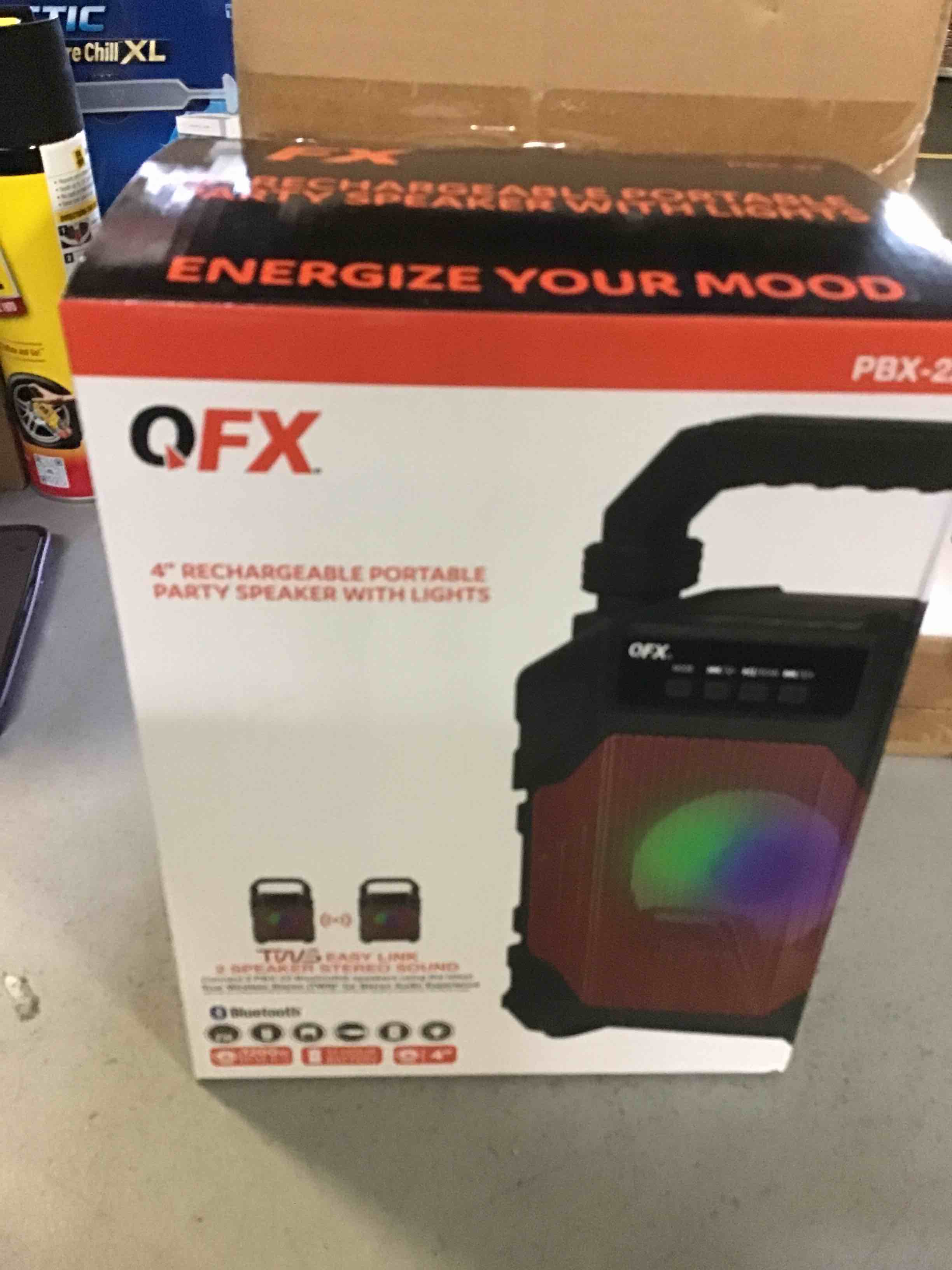 https://s3.amazonaws.com/lotting-images-prod/bidfta/_1690811713638.jpeg