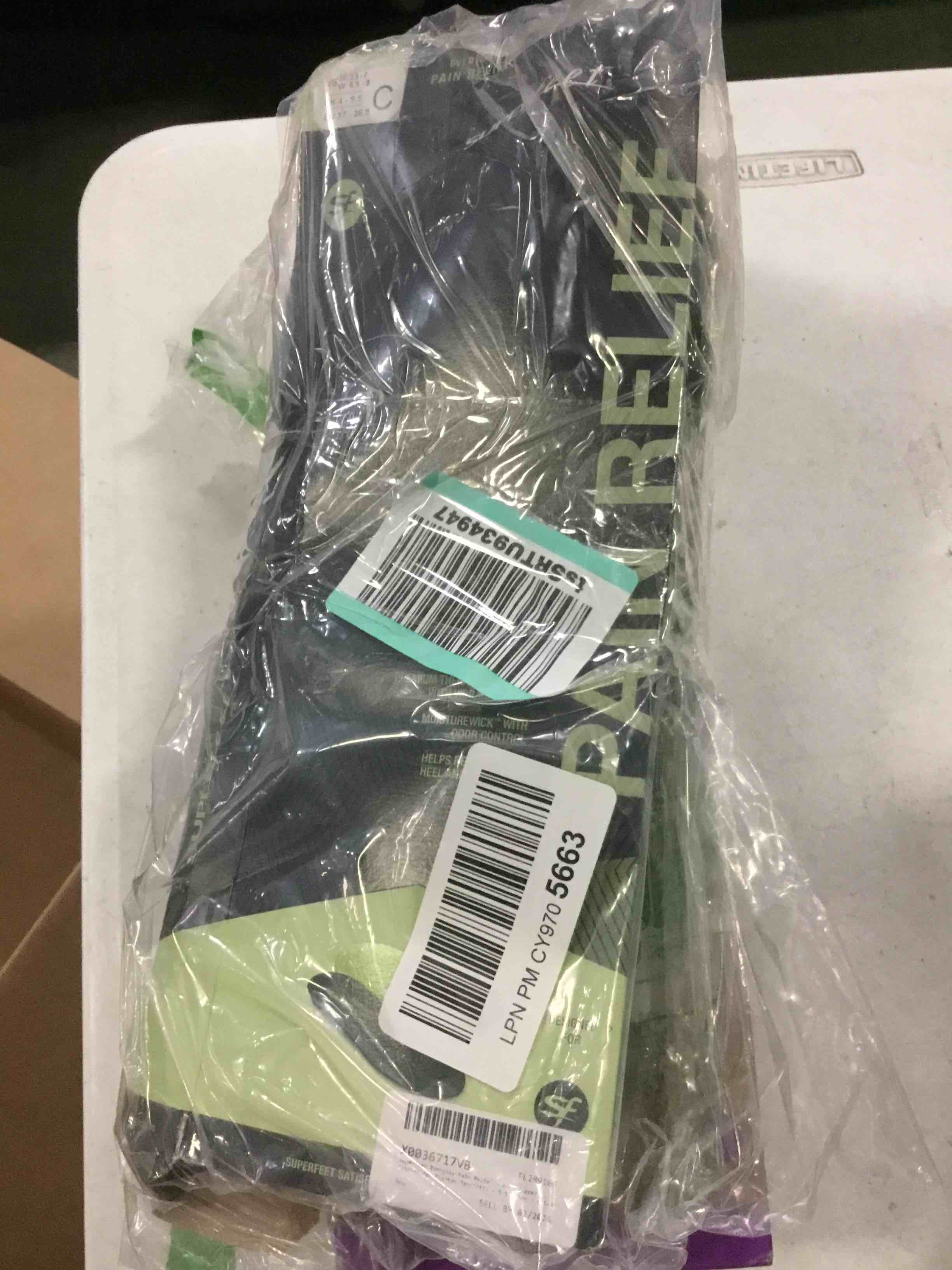 https://s3.amazonaws.com/lotting-images-prod/bidfta/_1690894737307.jpeg