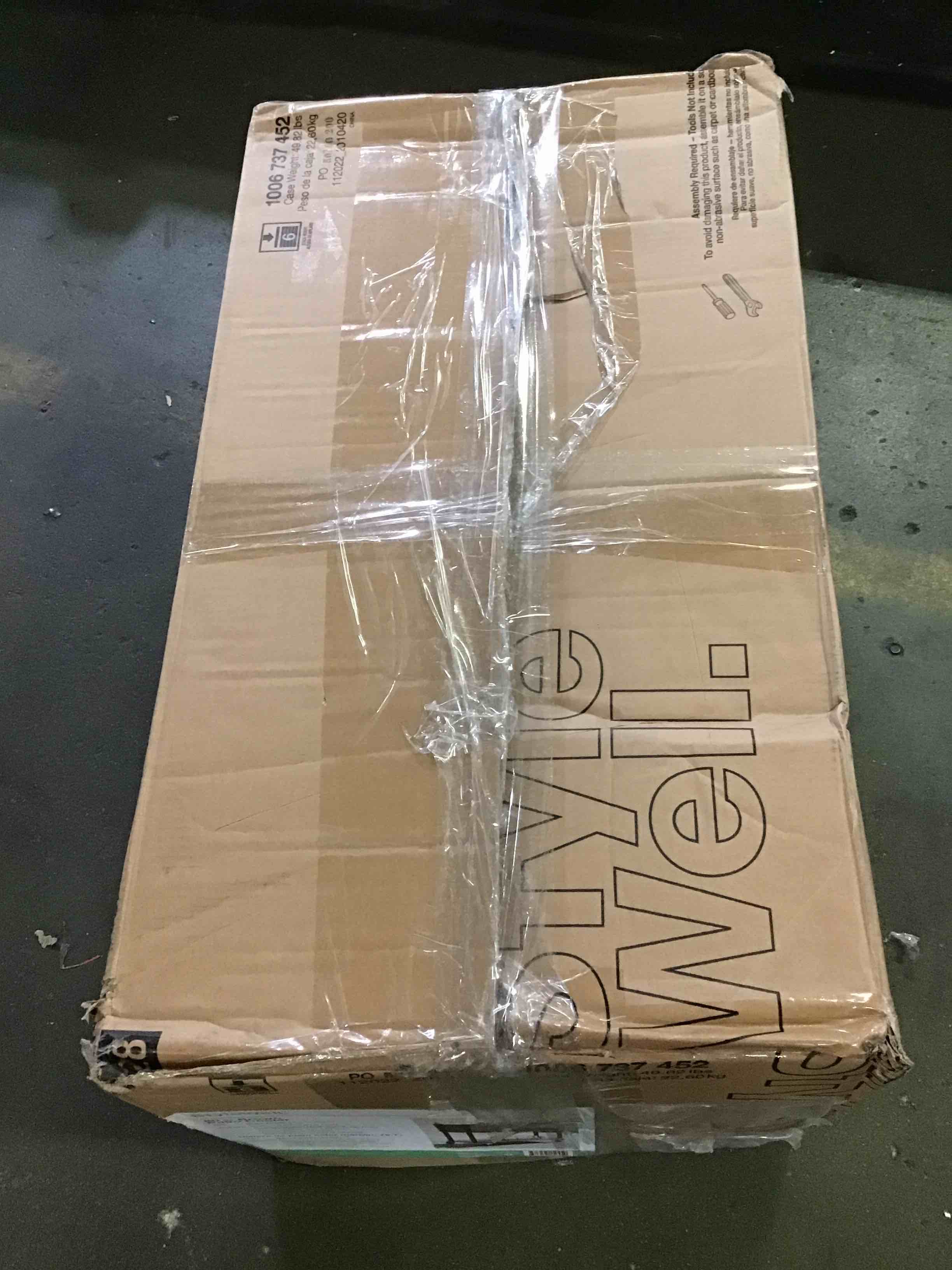 https://s3.amazonaws.com/lotting-images-prod/bidfta/_1690996822119.jpeg