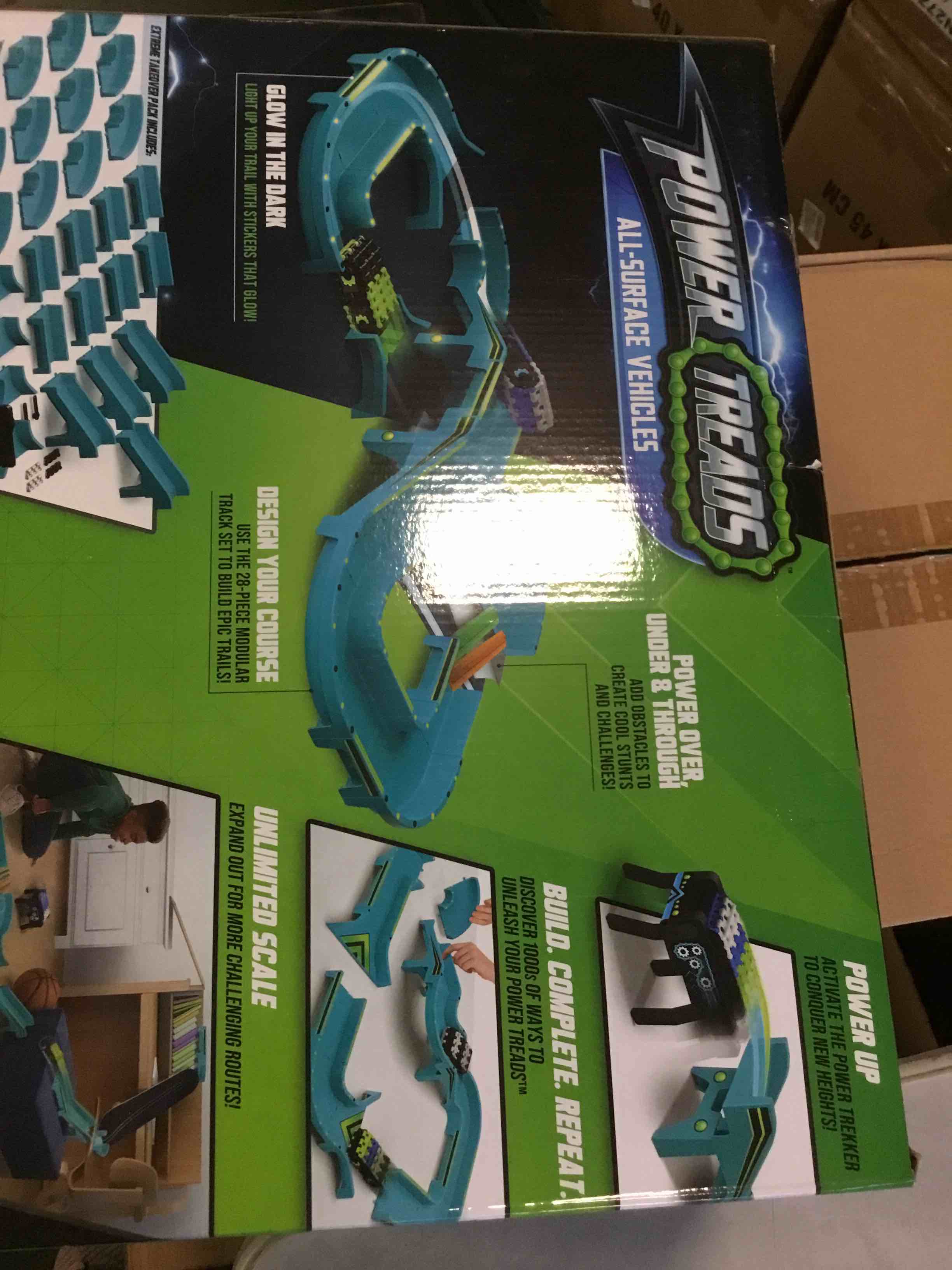 https://s3.amazonaws.com/lotting-images-prod/bidfta/_1692357243372.jpeg
