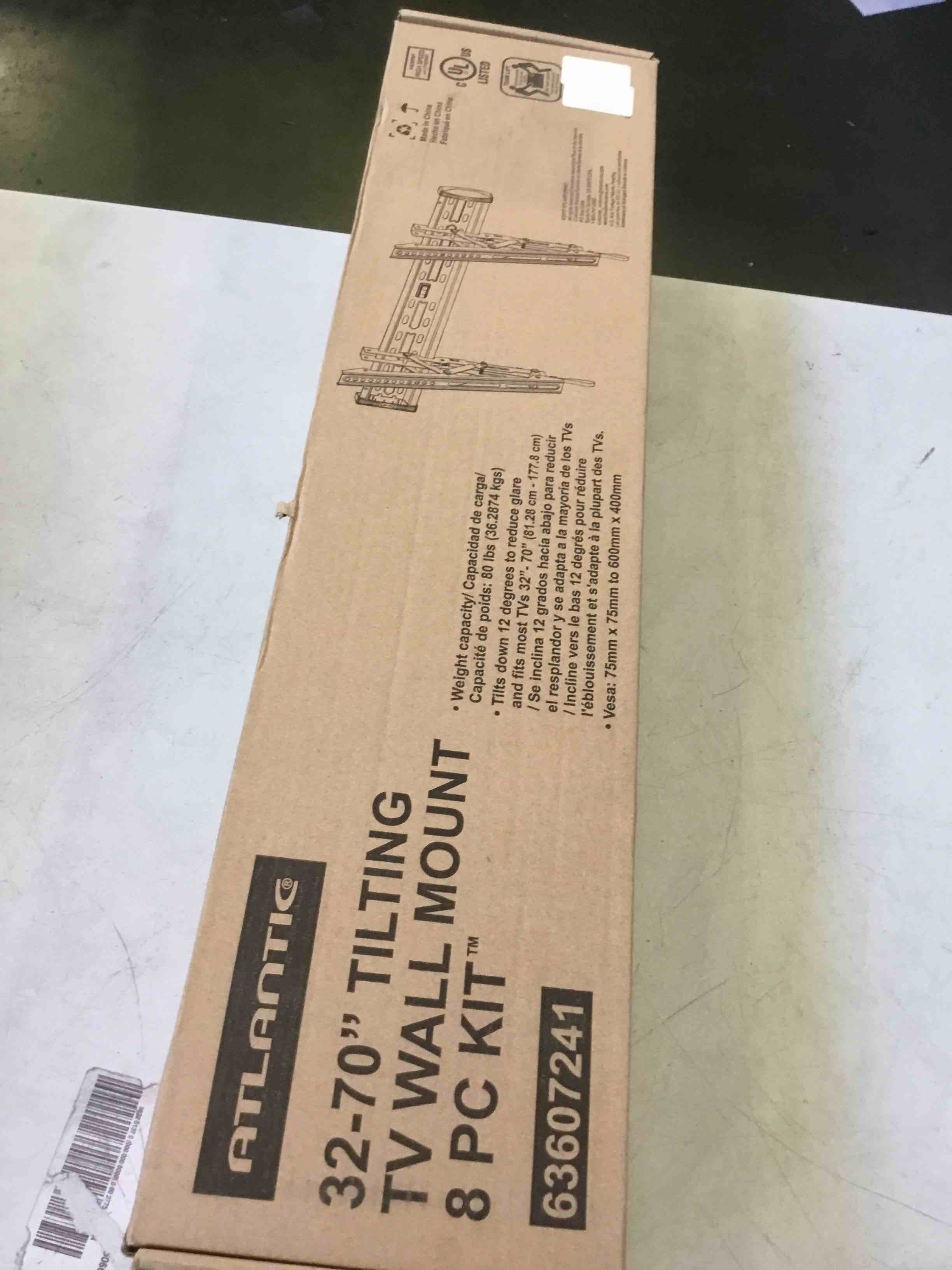 https://s3.amazonaws.com/lotting-images-prod/bidfta/_1692362424892.jpeg