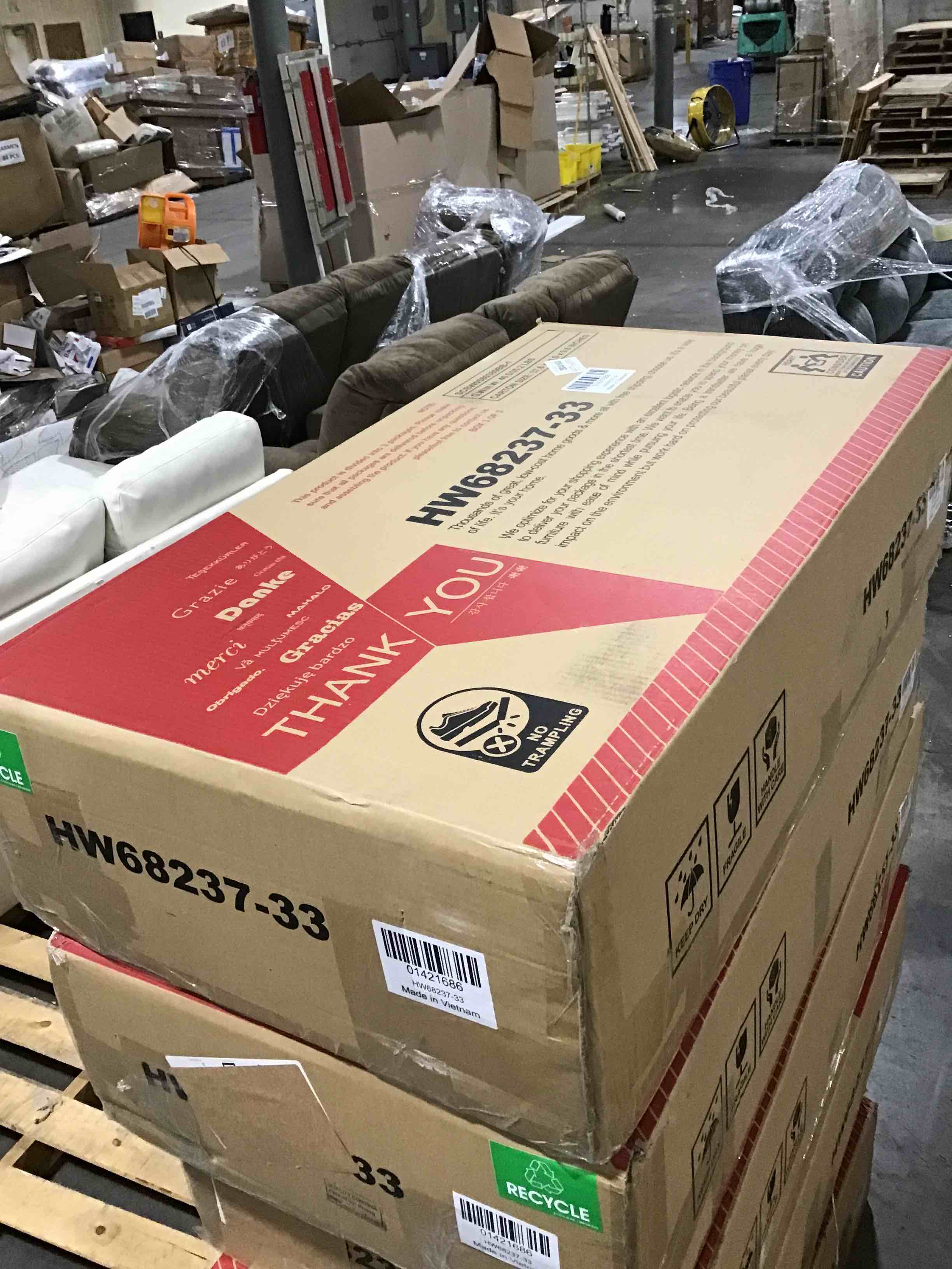 https://s3.amazonaws.com/lotting-images-prod/bidfta/_1692708555517.jpeg