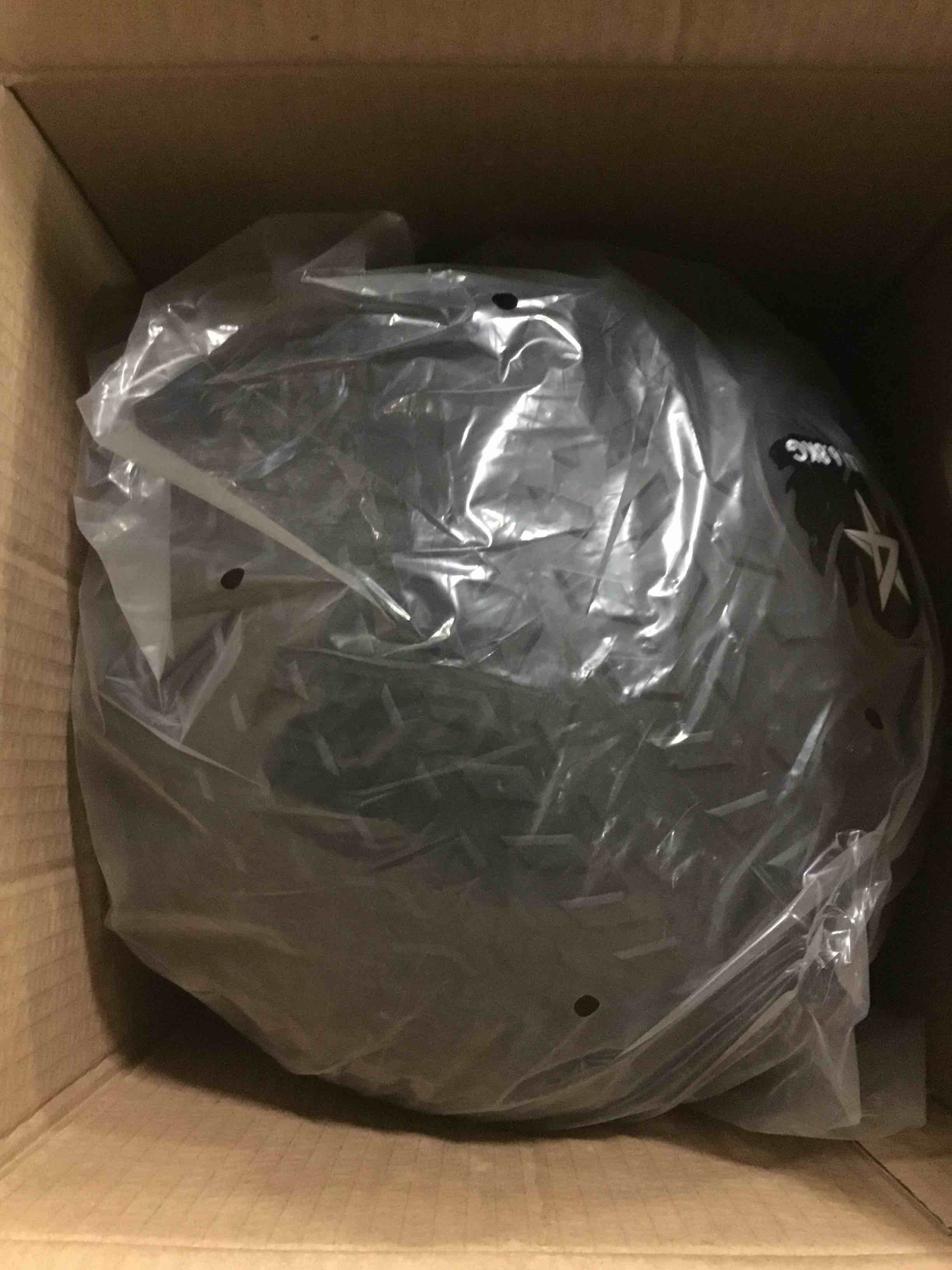 https://s3.amazonaws.com/lotting-images-prod/bidfta/_1692876080654.jpeg
