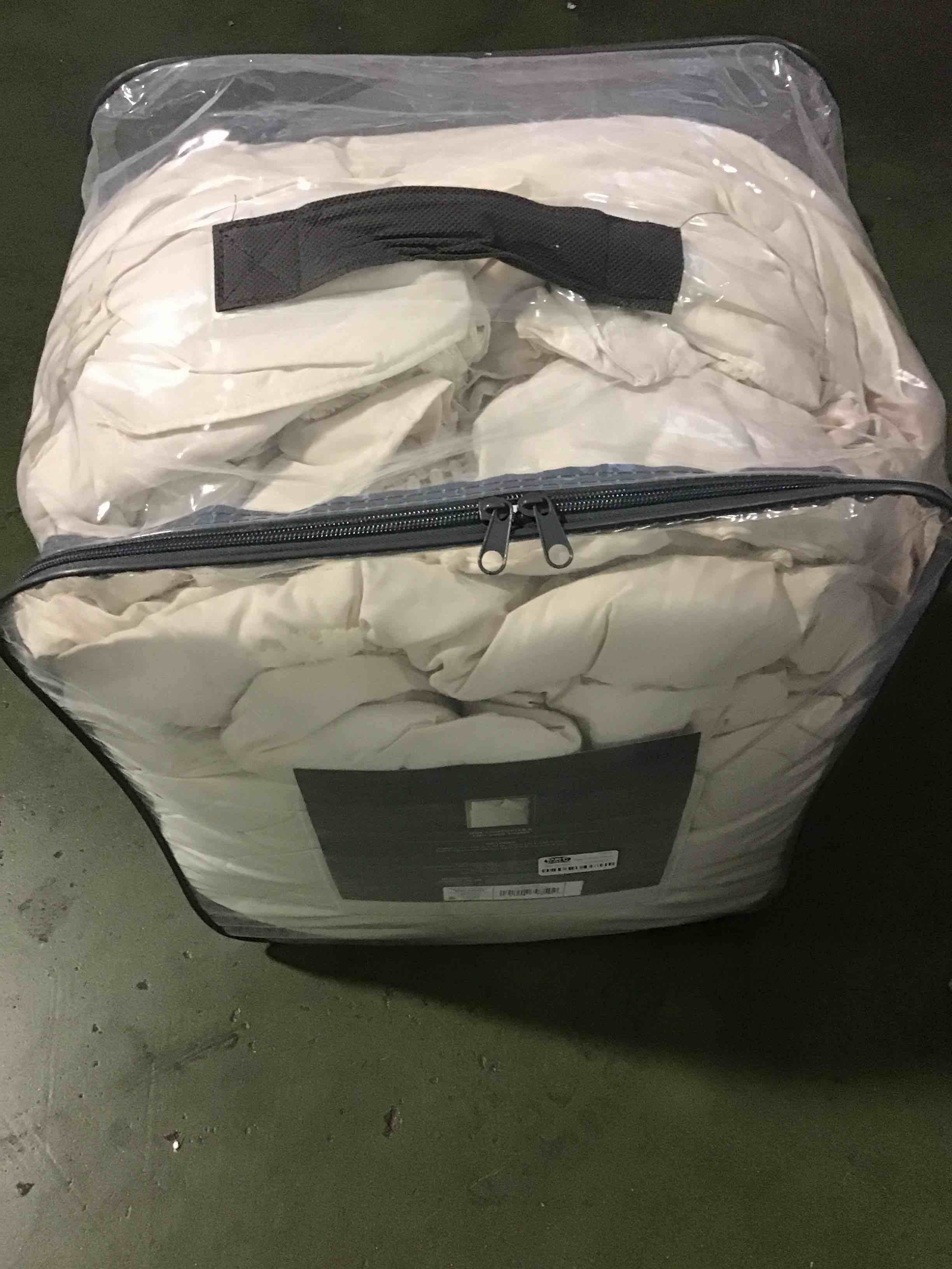 https://s3.amazonaws.com/lotting-images-prod/bidfta/_1692877746863.jpeg