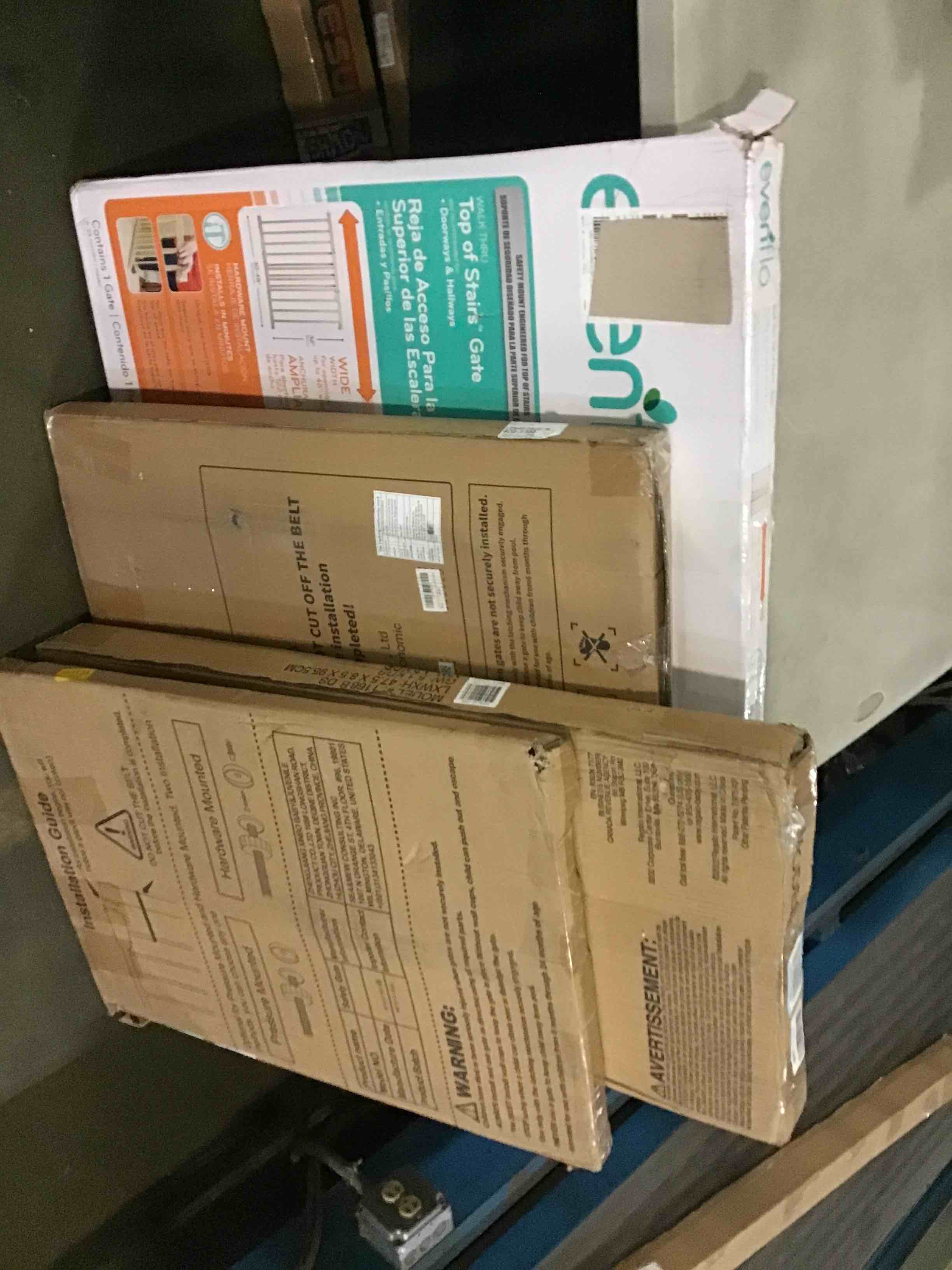 https://s3.amazonaws.com/lotting-images-prod/bidfta/_1692881676170.jpeg