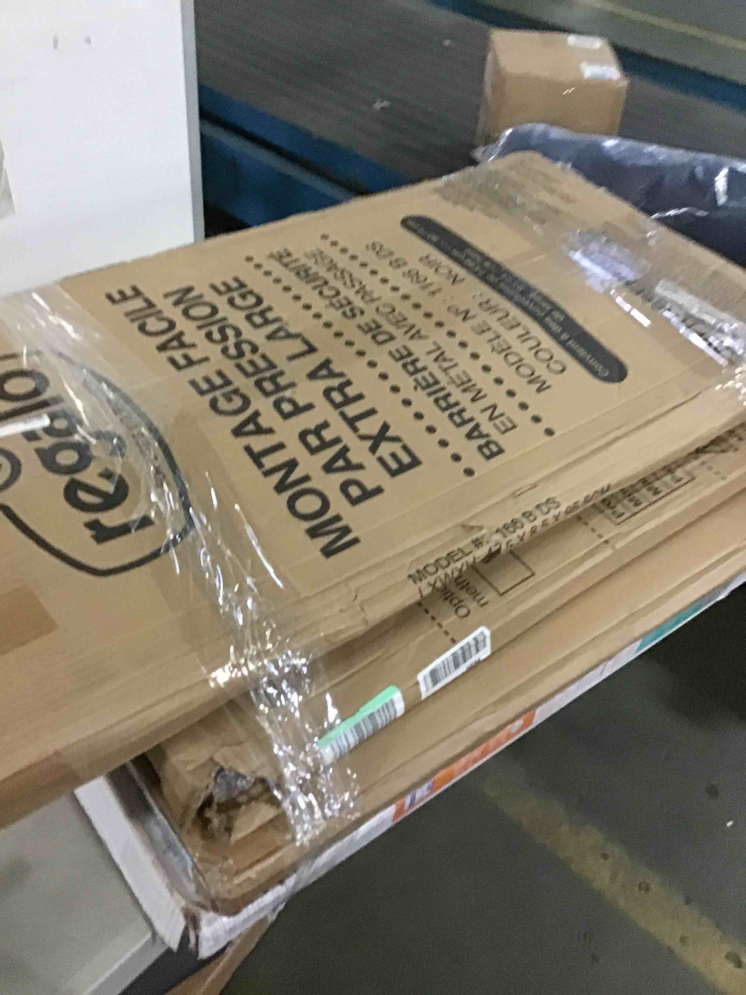 https://s3.amazonaws.com/lotting-images-prod/bidfta/_1692881724463.jpeg