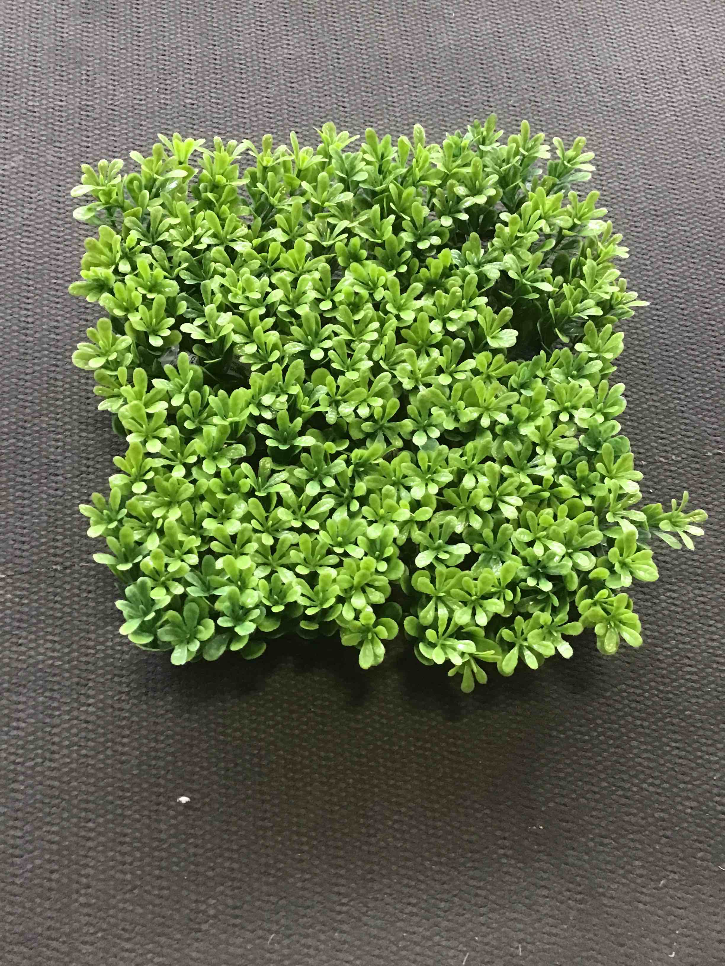 Vickerman Everyday 19.5'' Indoor Green Leaves Square Mat - Realistic Looking Colorful Foliage of Durable Plastic - Maintenance Free