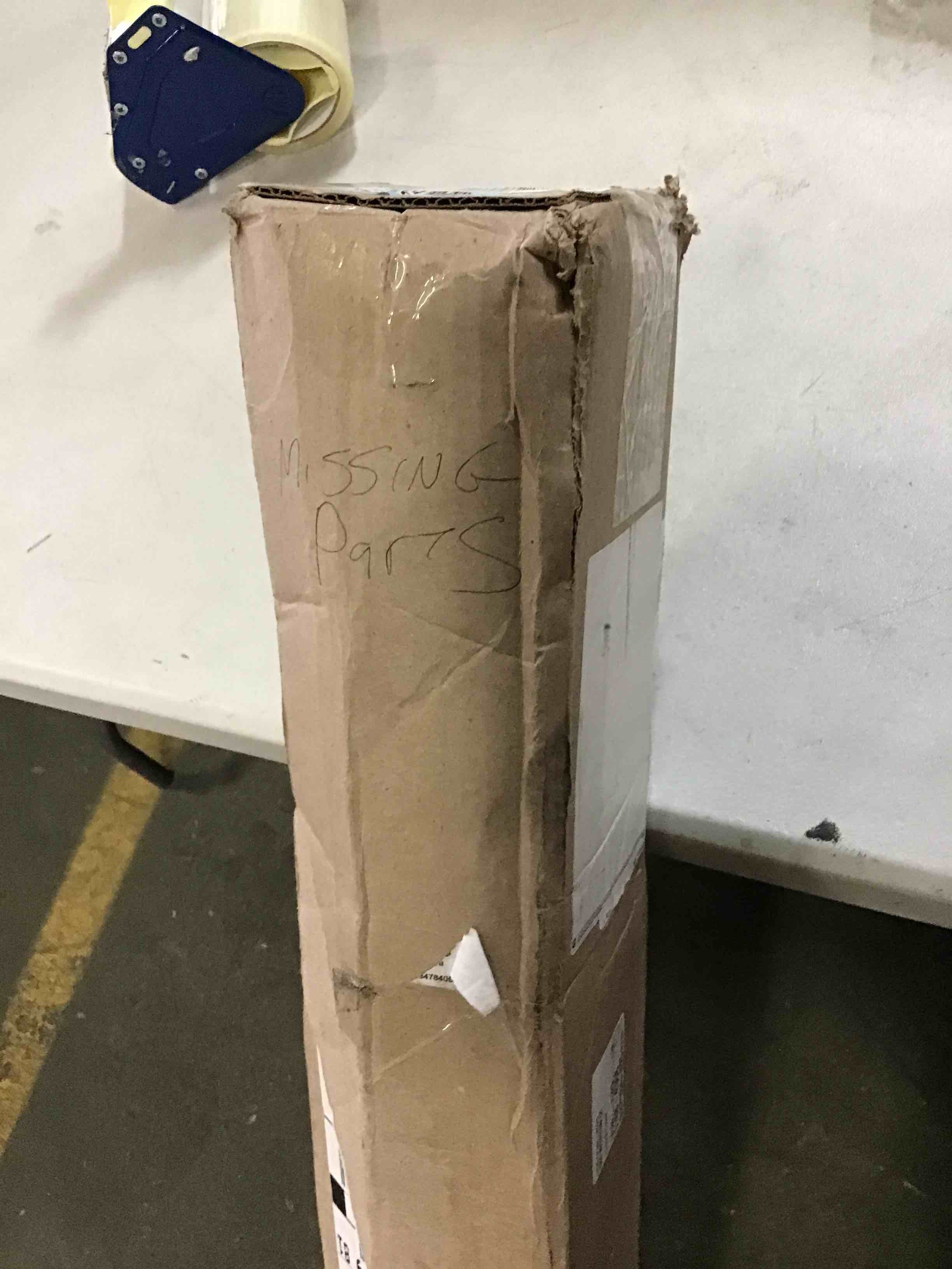https://s3.amazonaws.com/lotting-images-prod/bidfta/_1692975951763.jpeg