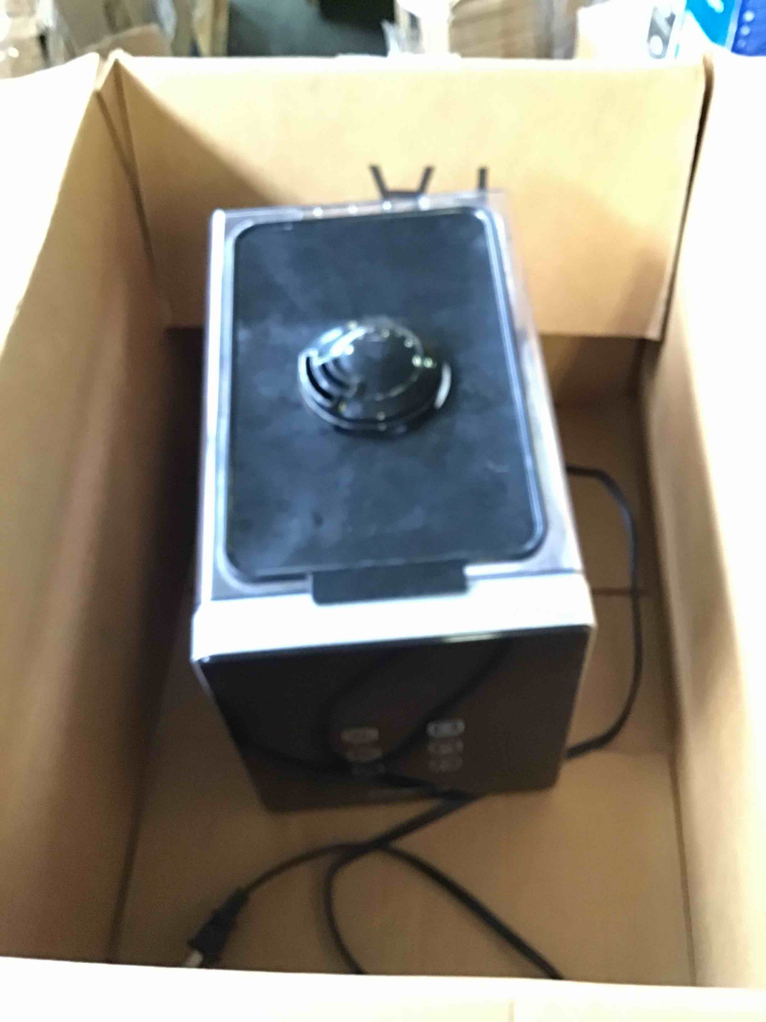 https://s3.amazonaws.com/lotting-images-prod/bidfta/_1692982624756.jpeg