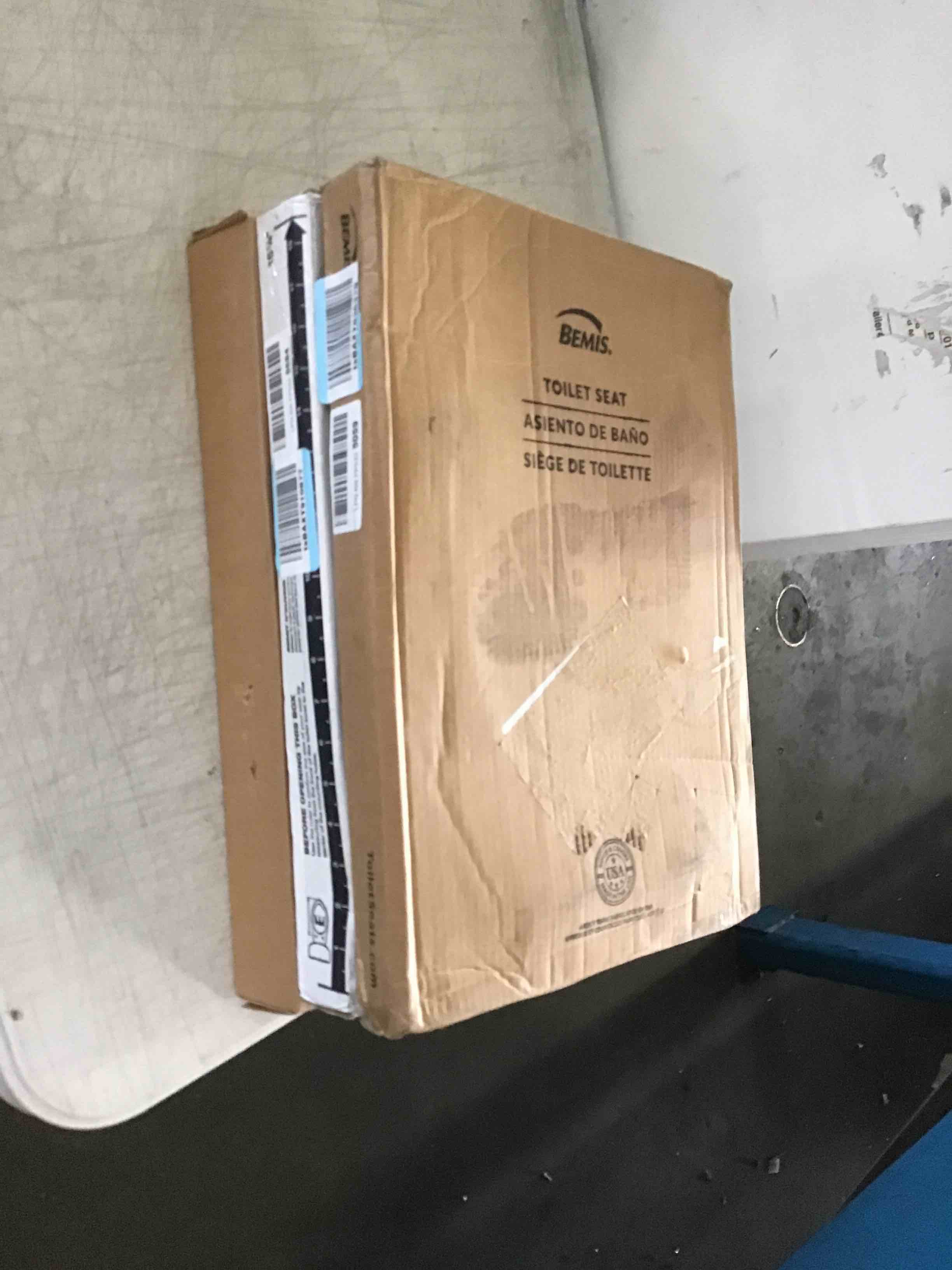 https://s3.amazonaws.com/lotting-images-prod/bidfta/_1693227422992.jpeg