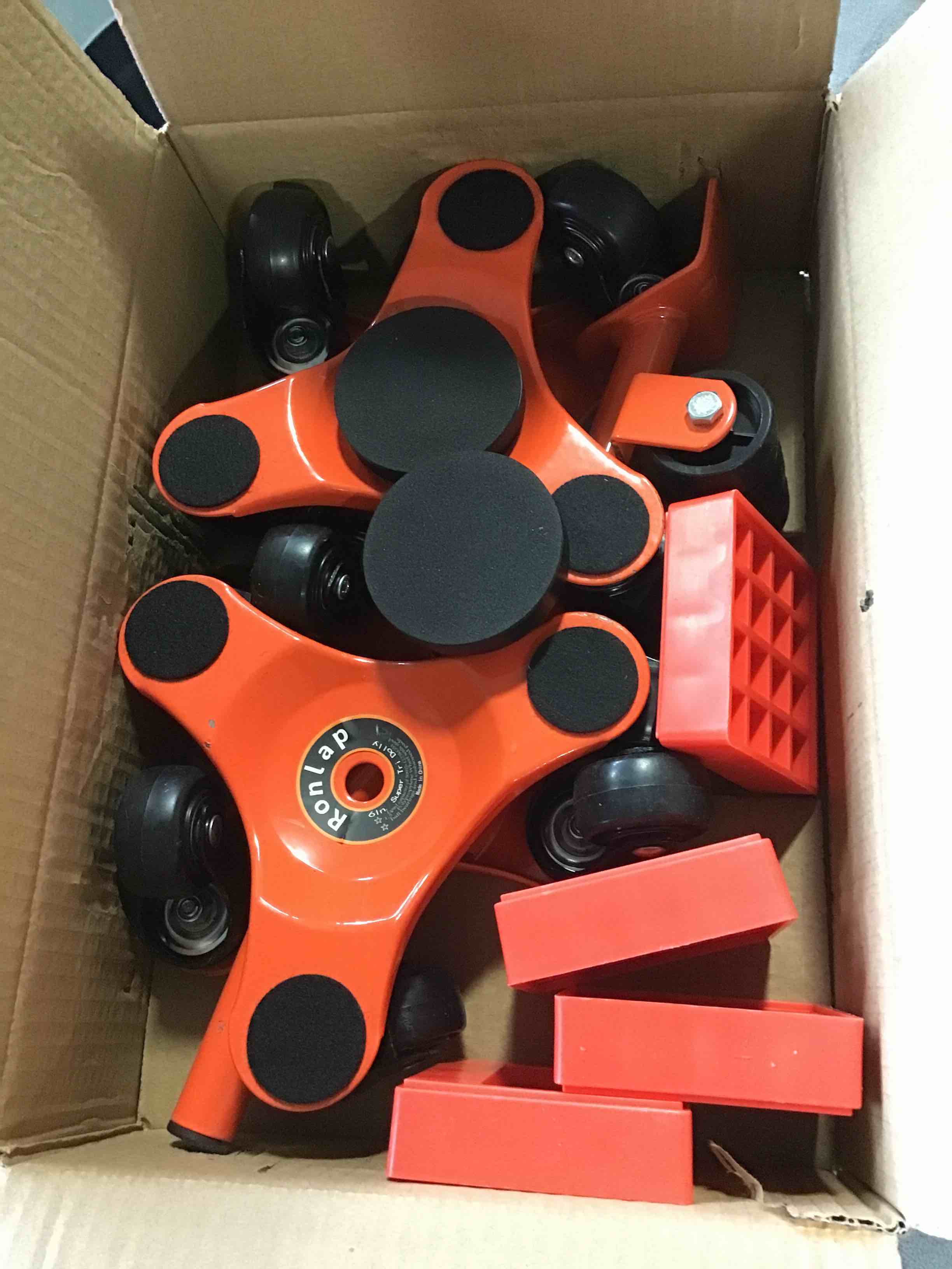 https://s3.amazonaws.com/lotting-images-prod/bidfta/_1694098713218.jpeg