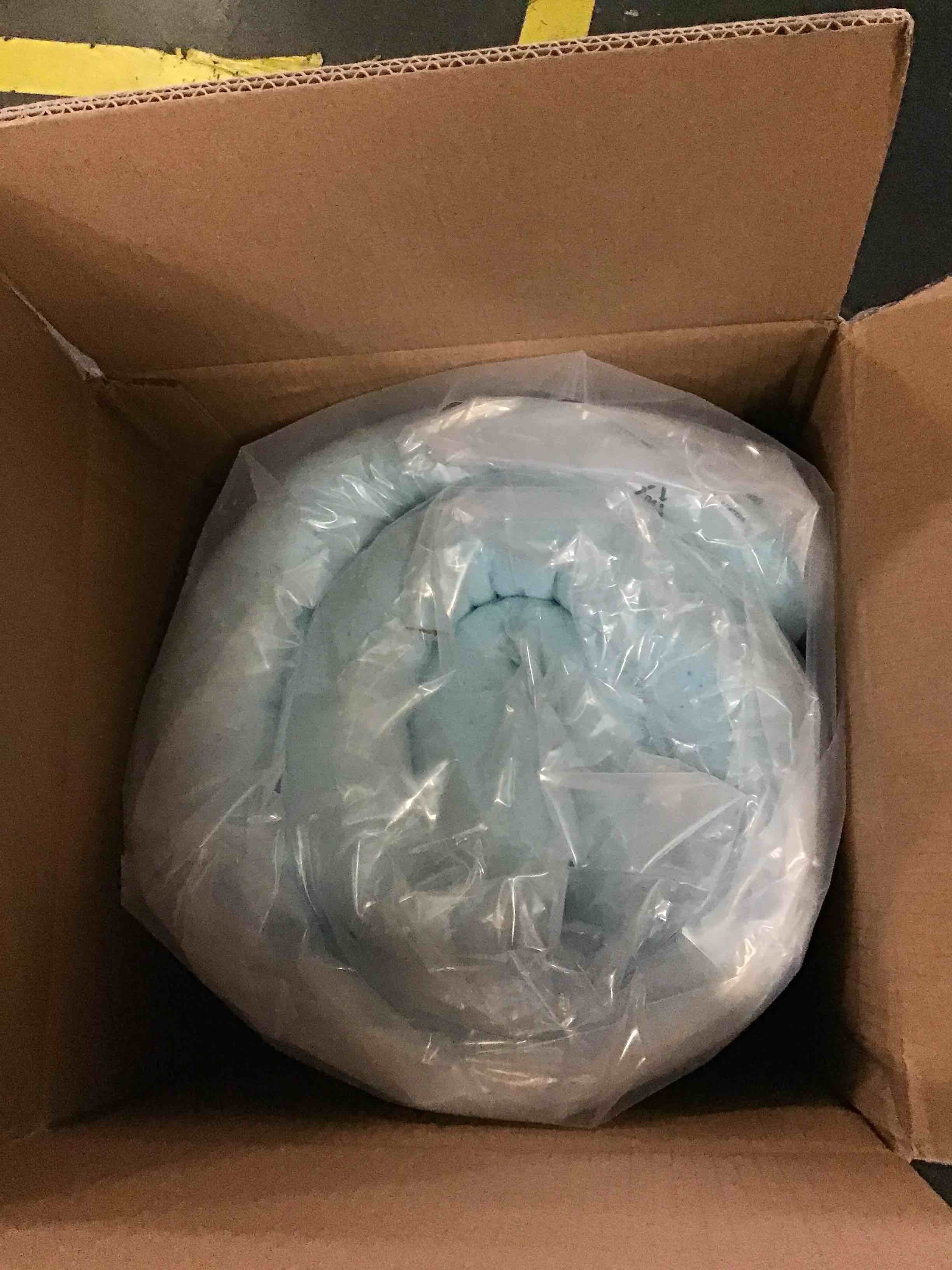 https://s3.amazonaws.com/lotting-images-prod/bidfta/_1694270913551.jpeg