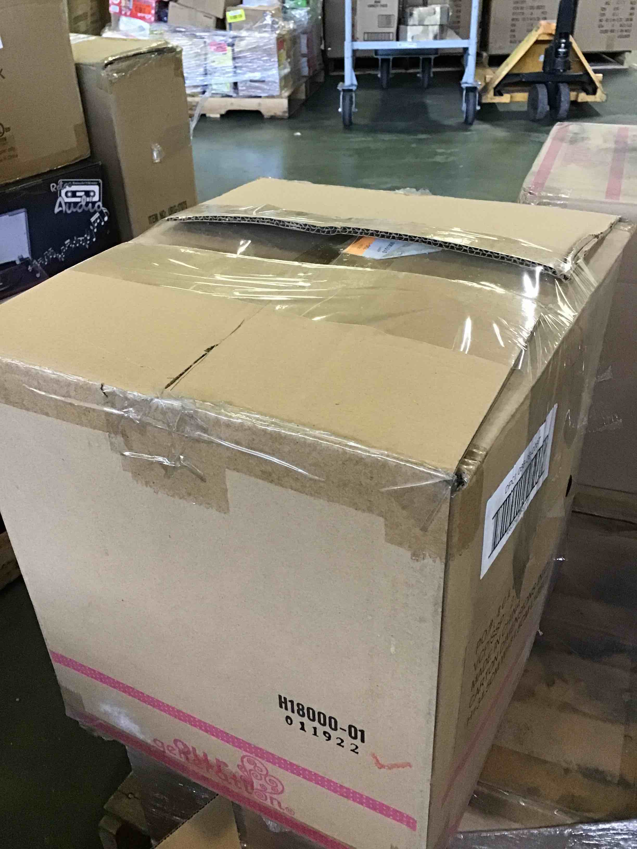 https://s3.amazonaws.com/lotting-images-prod/bidfta/_1694450506991.jpeg