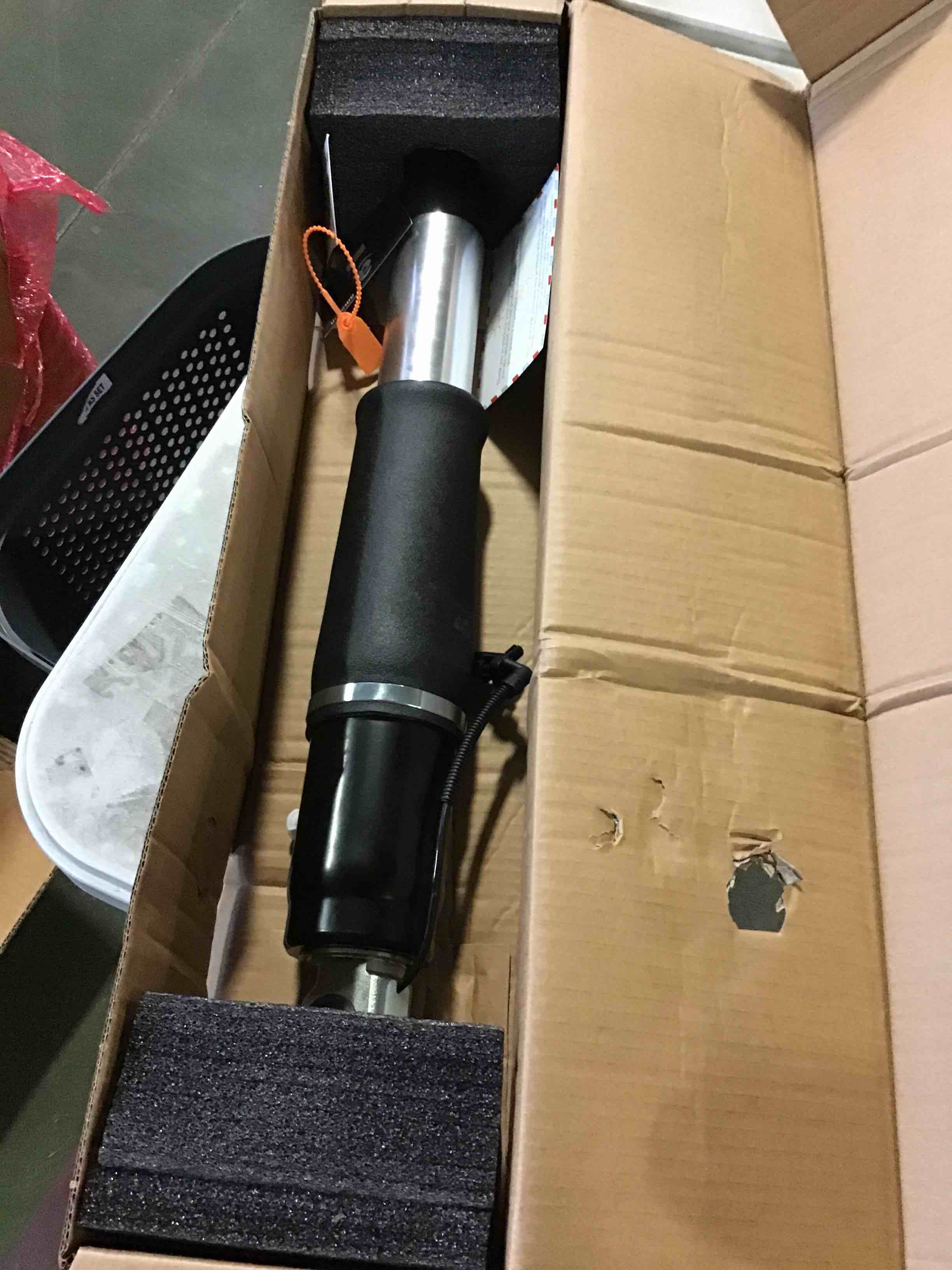 https://s3.amazonaws.com/lotting-images-prod/bidfta/_1695036787860.jpeg