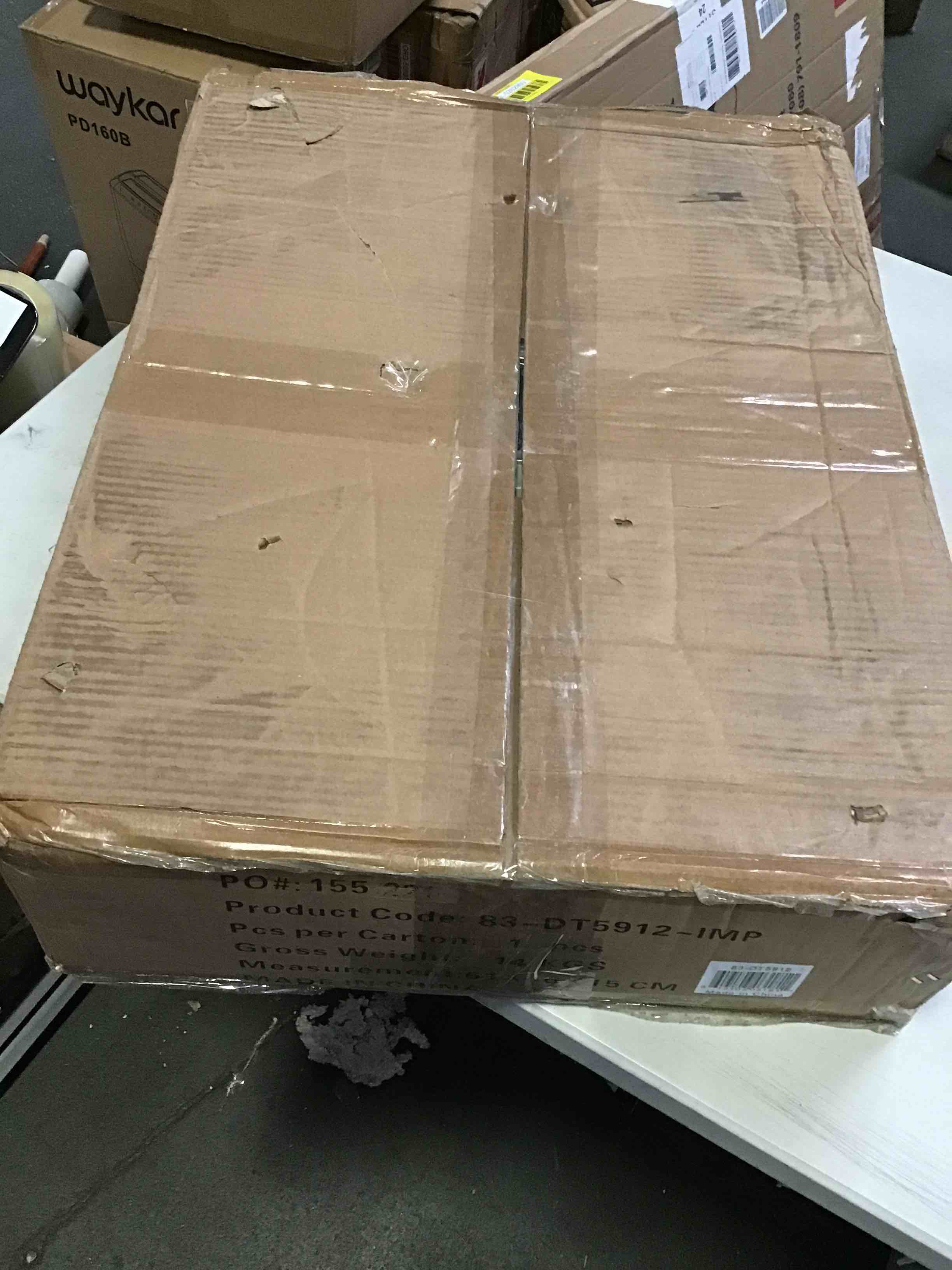 https://s3.amazonaws.com/lotting-images-prod/bidfta/_1695395985377.jpeg