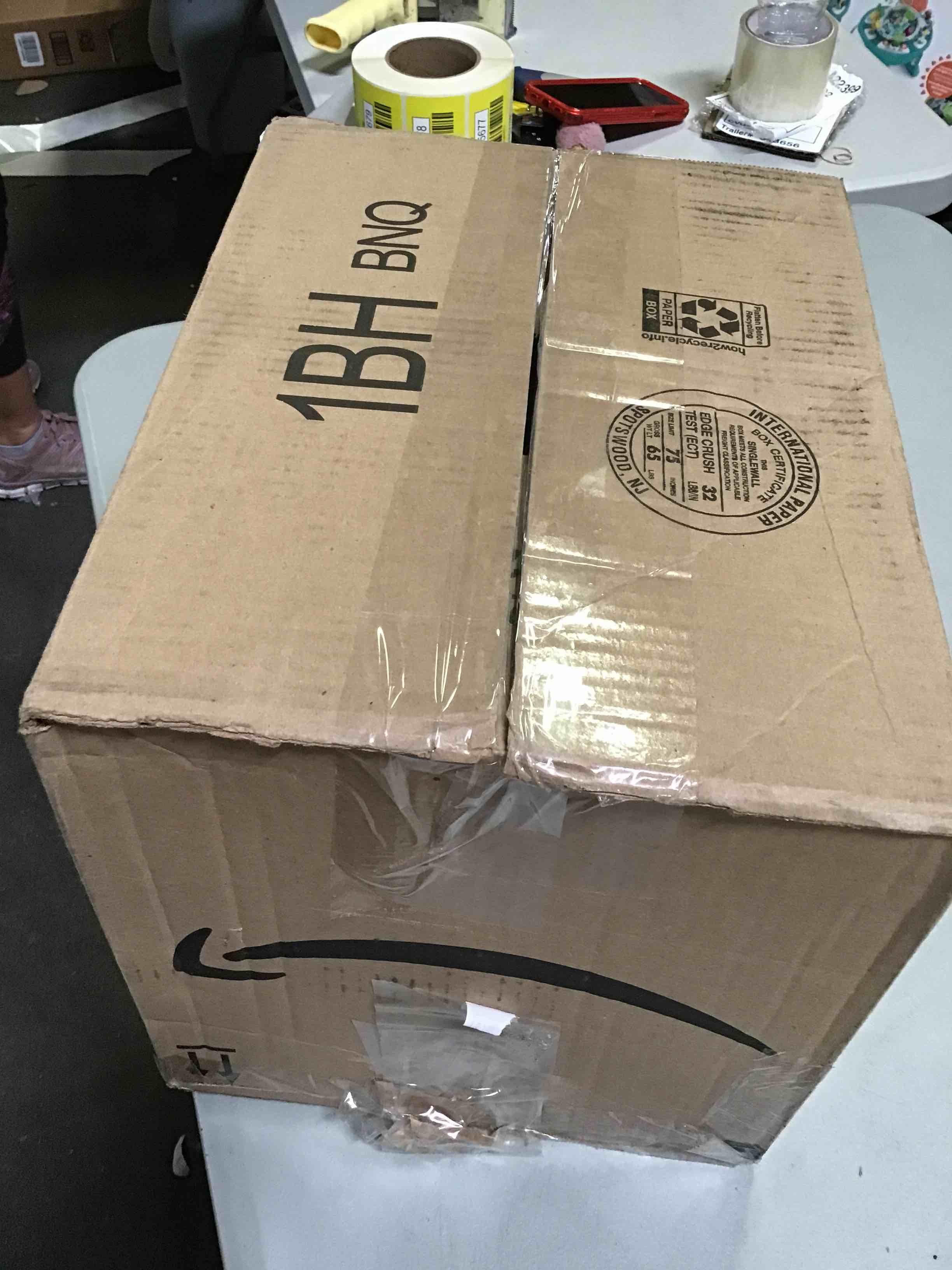 https://s3.amazonaws.com/lotting-images-prod/bidfta/_1695753046468.jpeg