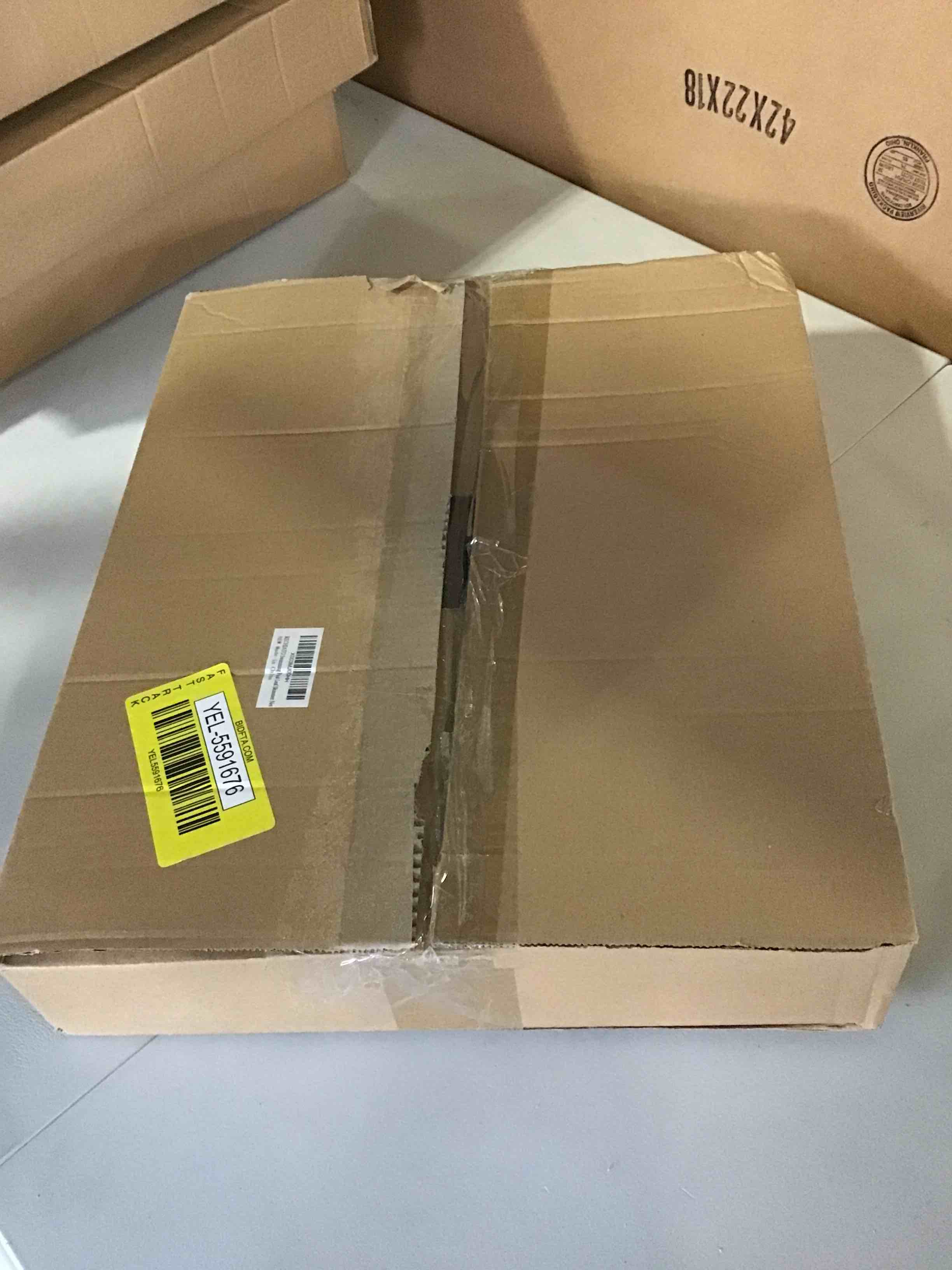 https://s3.amazonaws.com/lotting-images-prod/bidfta/_1695920998128.jpeg