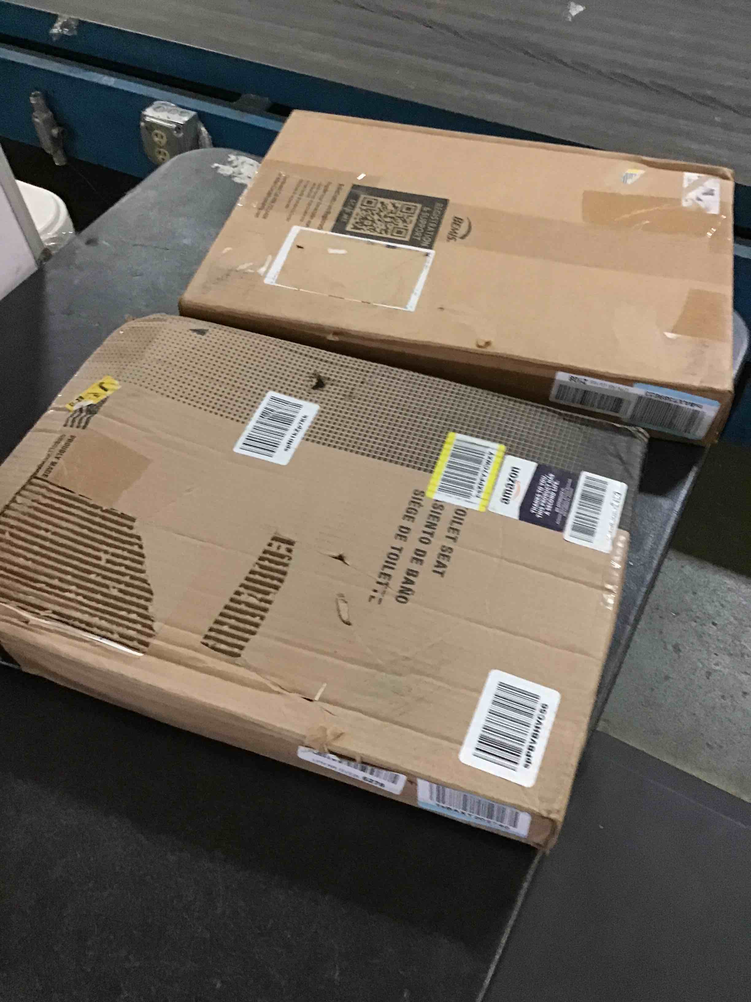 toilet seat set of 2 