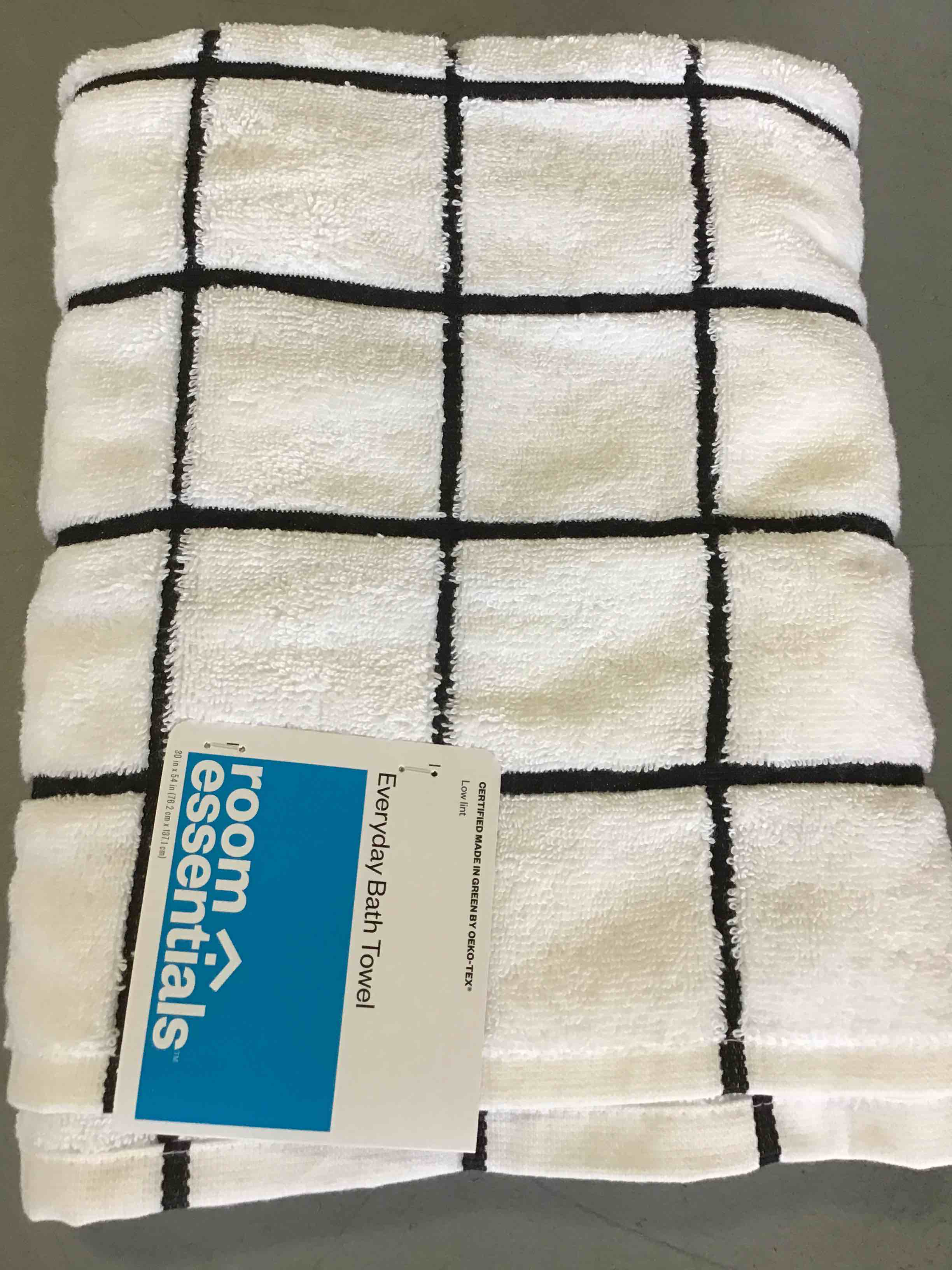 https://s3.amazonaws.com/lotting-images-prod/bidfta/_1696016689978.jpeg