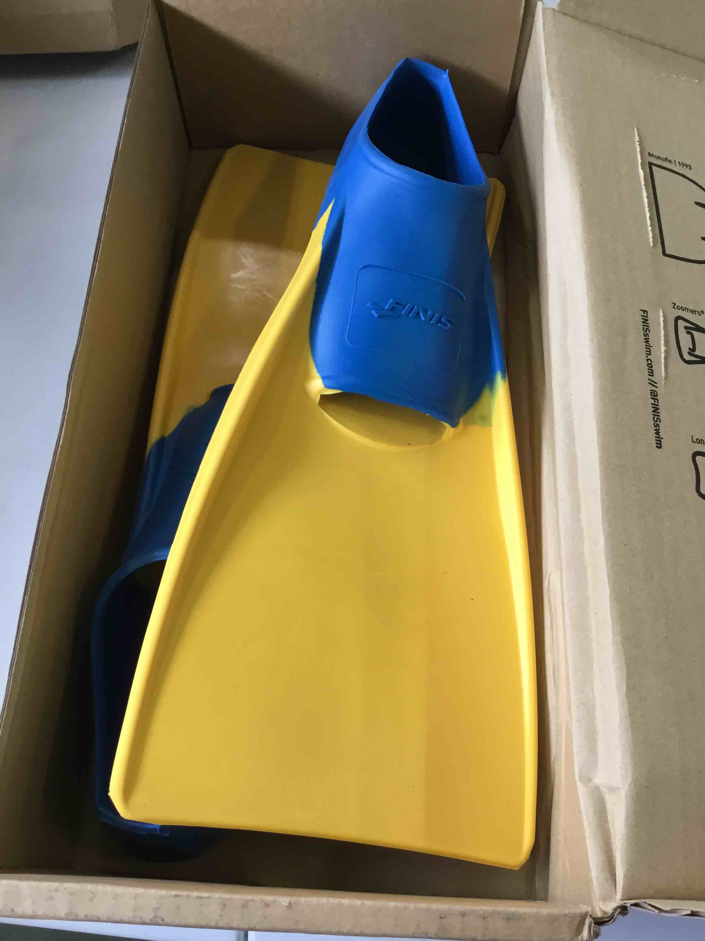 https://s3.amazonaws.com/lotting-images-prod/bidfta/_1696016736994.jpeg